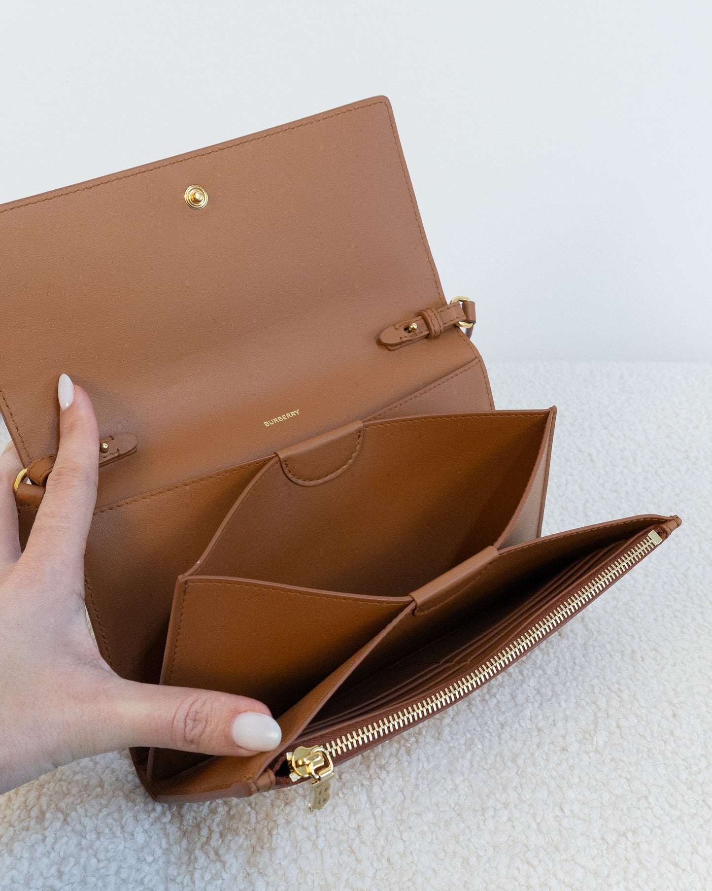 BURBERRY Hazelmere Logo