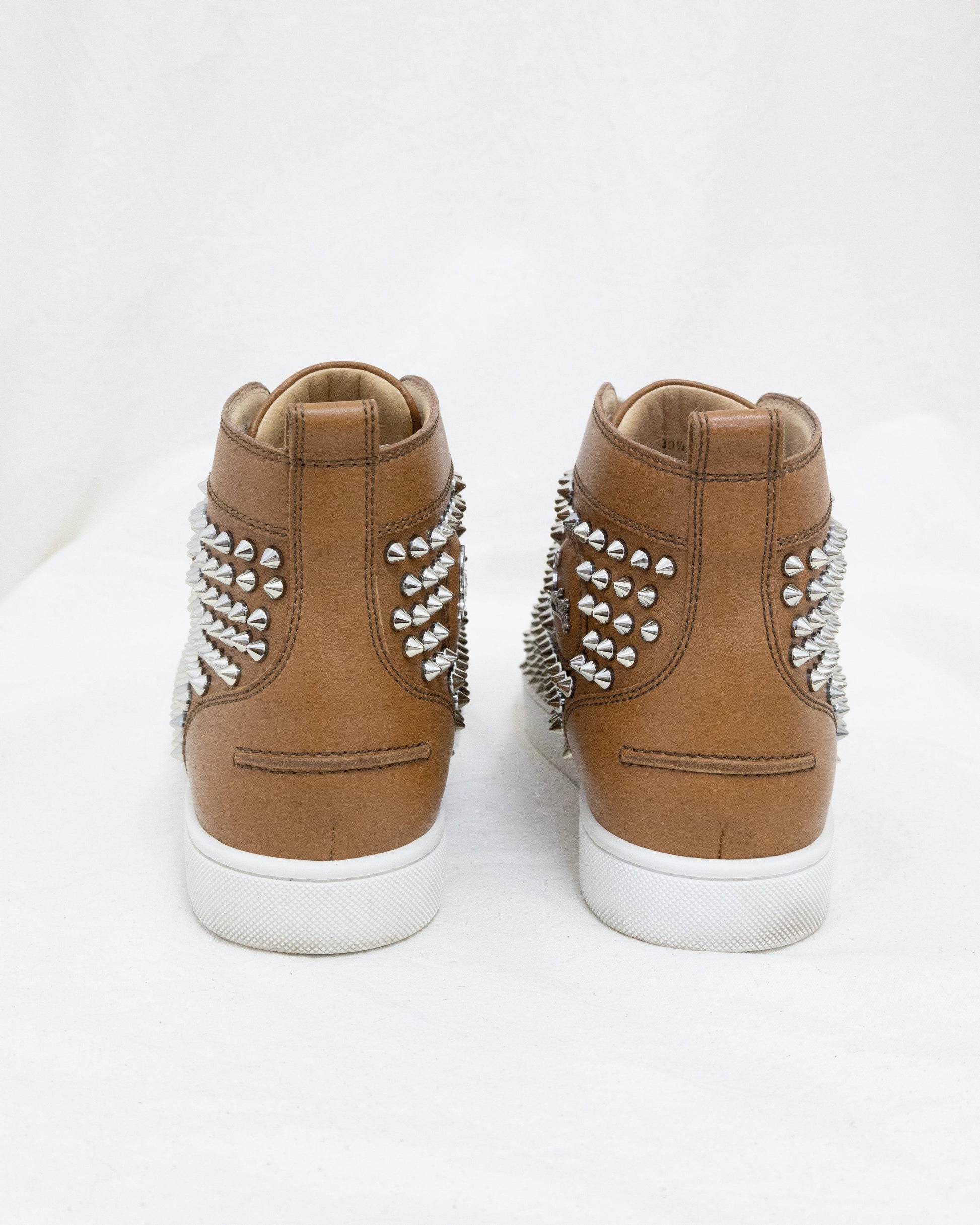 CHRISTIAN LOUBOUTIN Sneakers 39,5 - THE VOG CLOSET