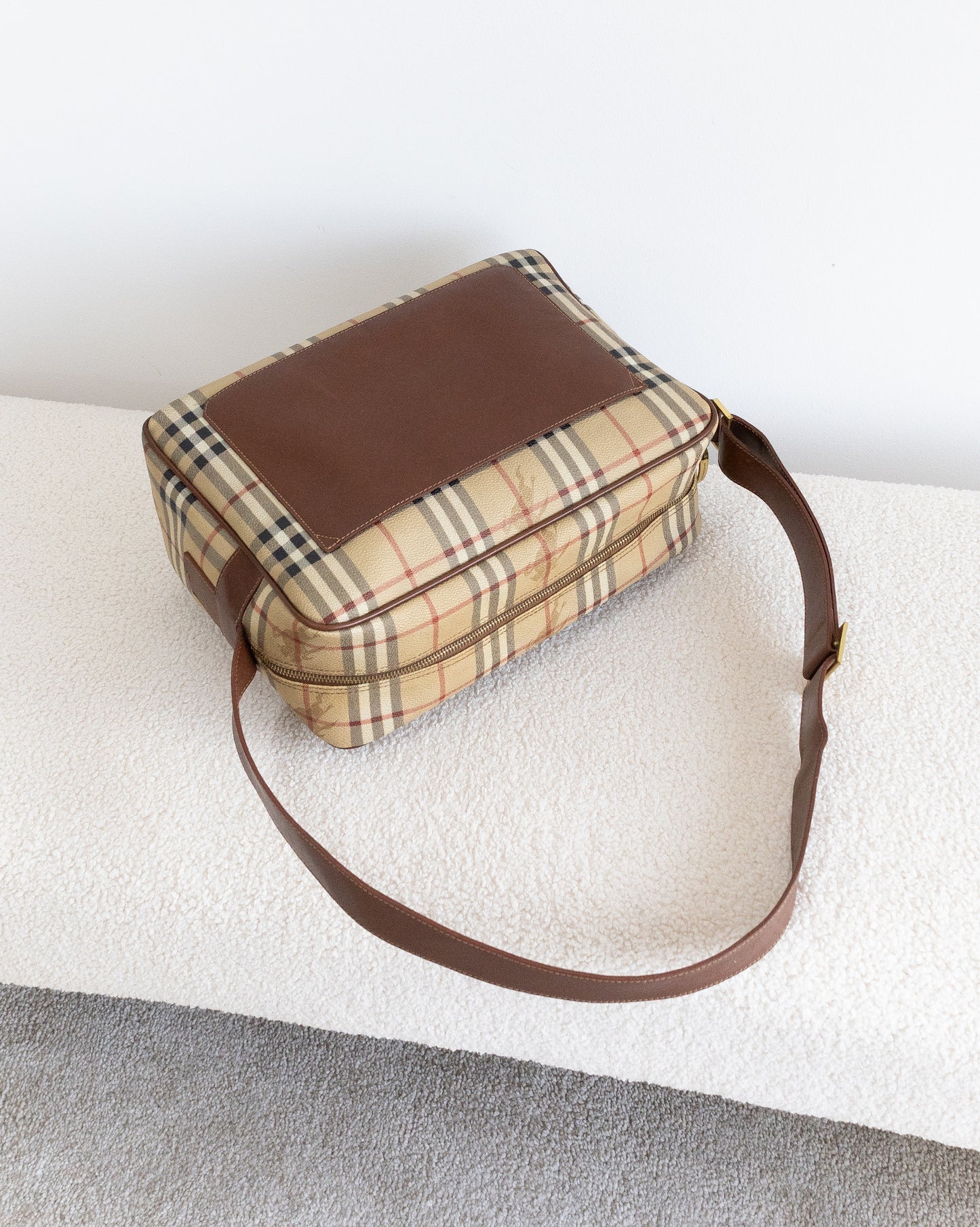 BURBERRY Large Messanger