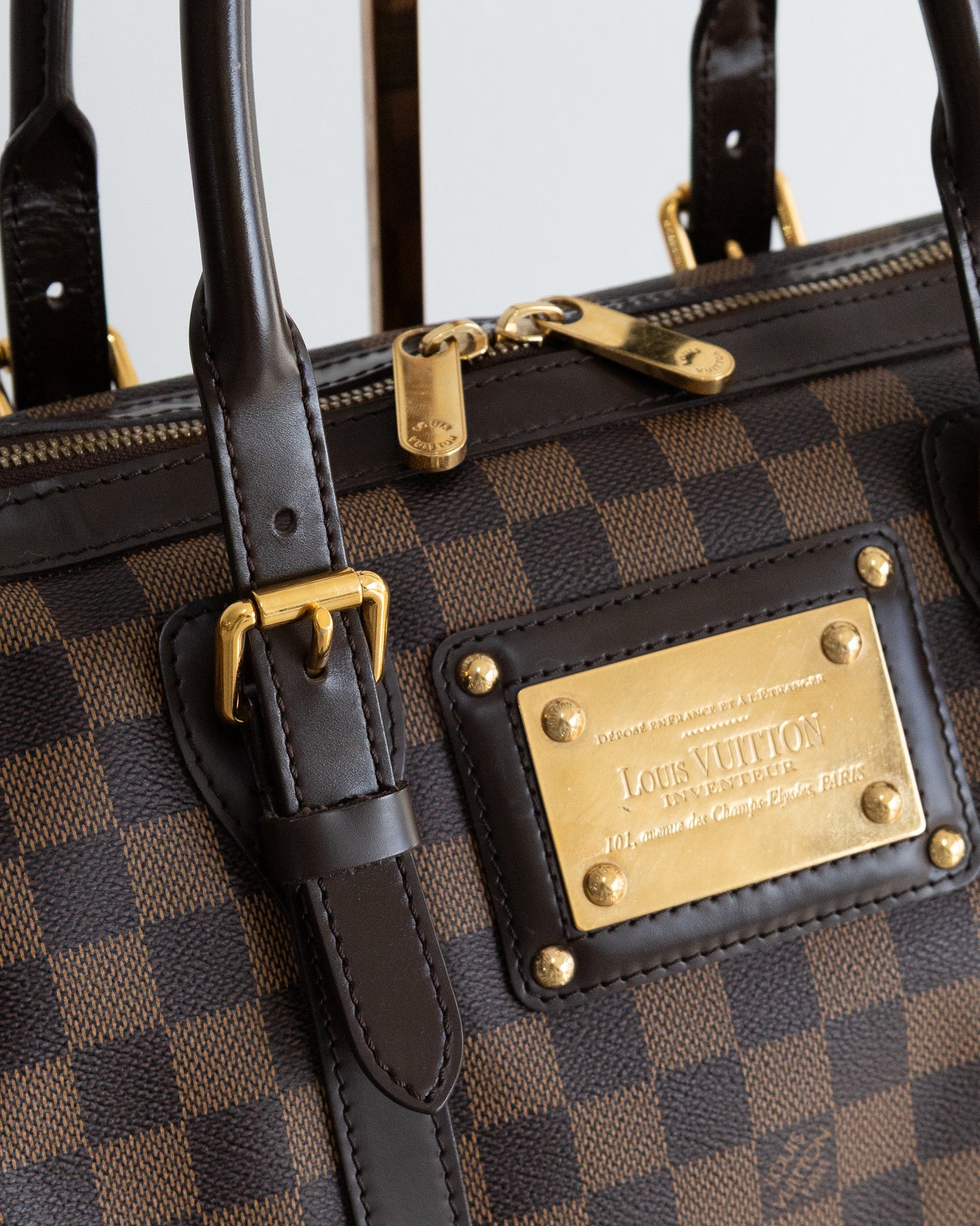 LOUIS VUITTON Bekerly