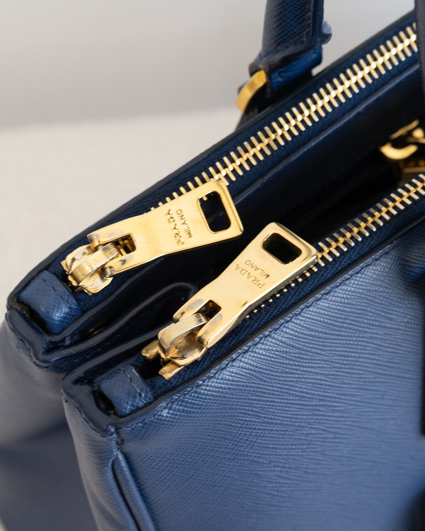 PRADA Pocket Galleria