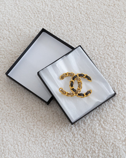 CHANEL CC Chain Brooch