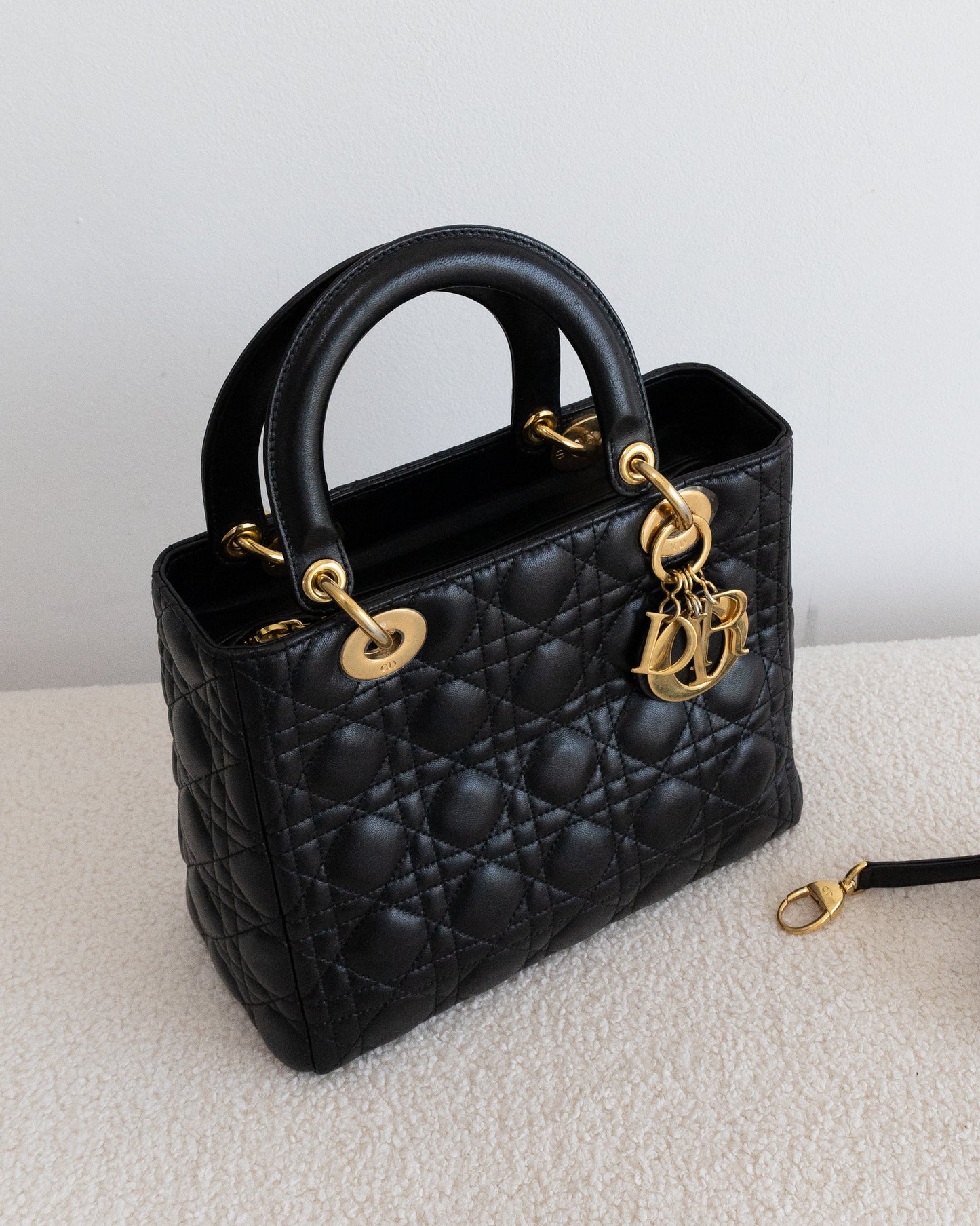 CHRISTIAN DIOR Lady Dior Medium