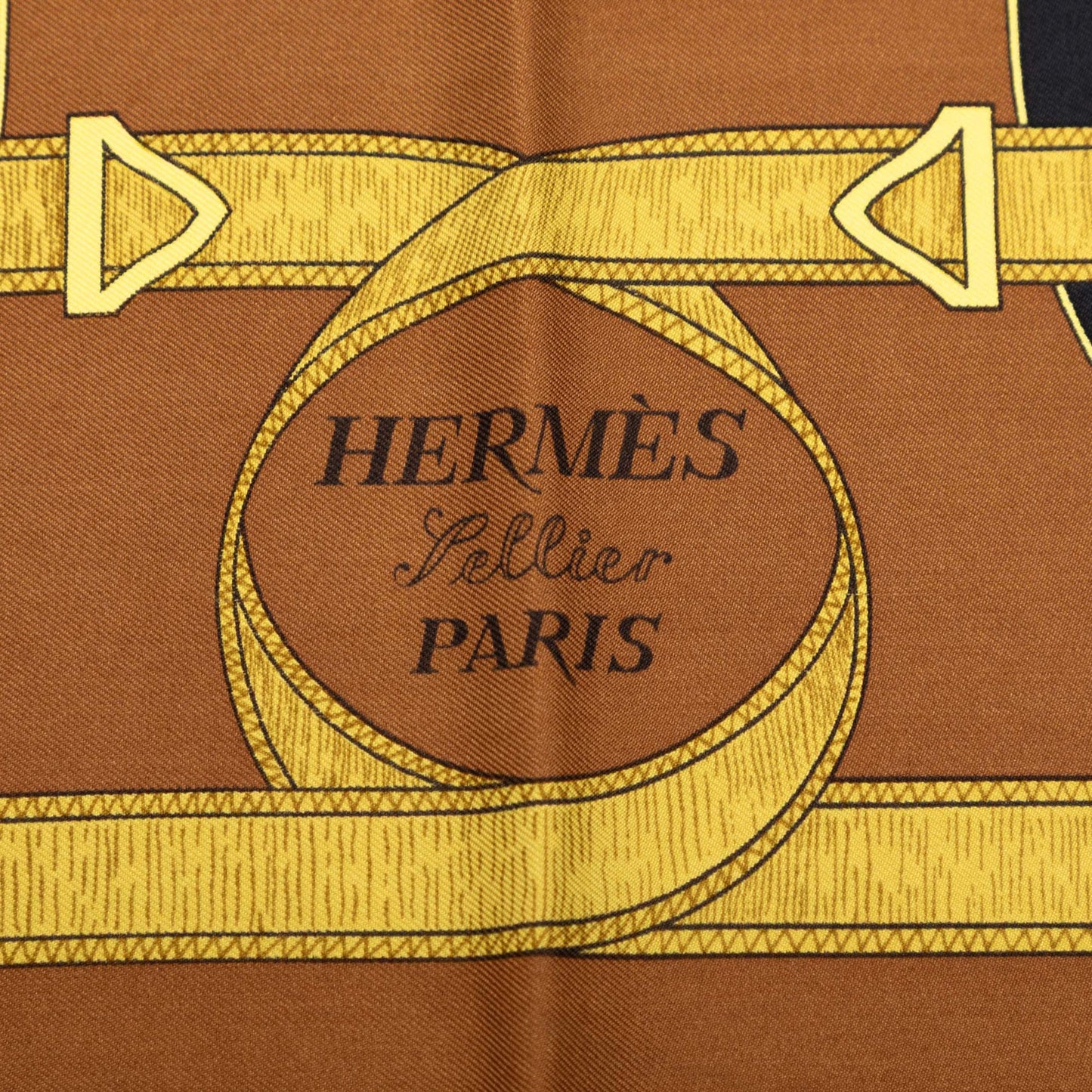 HERMÈS Eperon D'Or Silk 90
