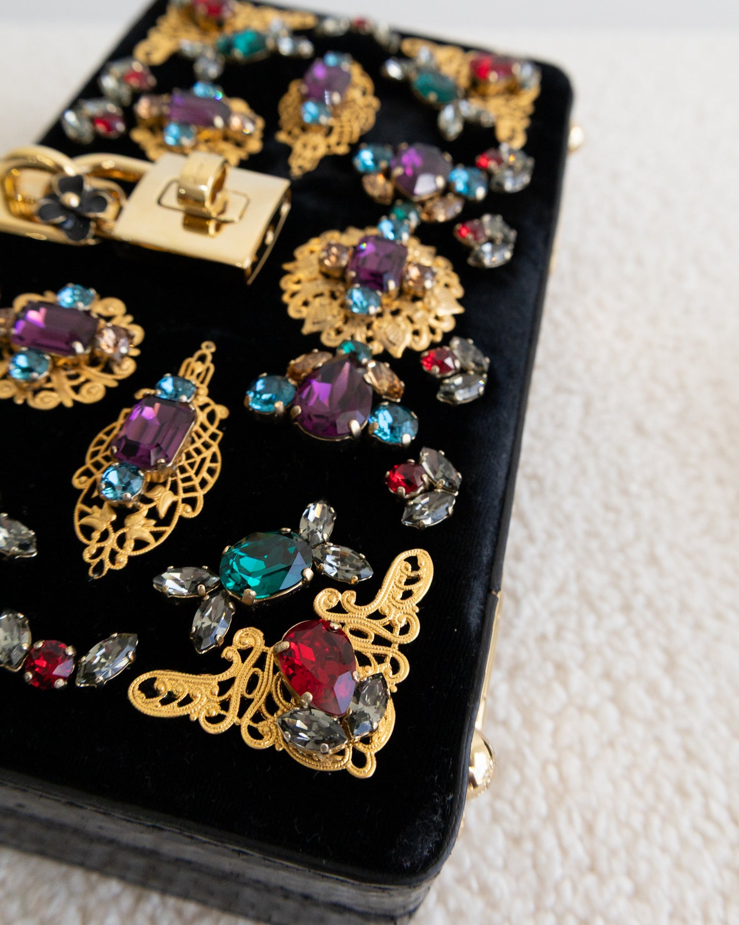 DOLCE GABBANA Trunk Clutch