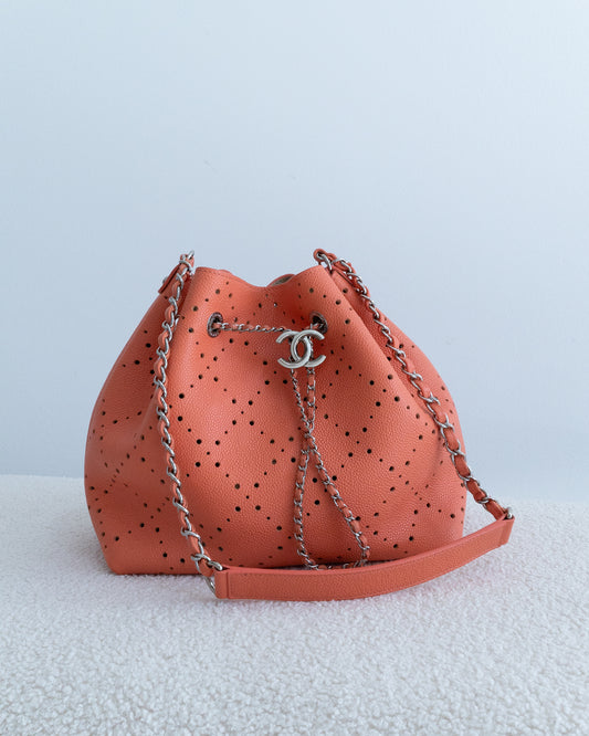 CHANEL Bucket