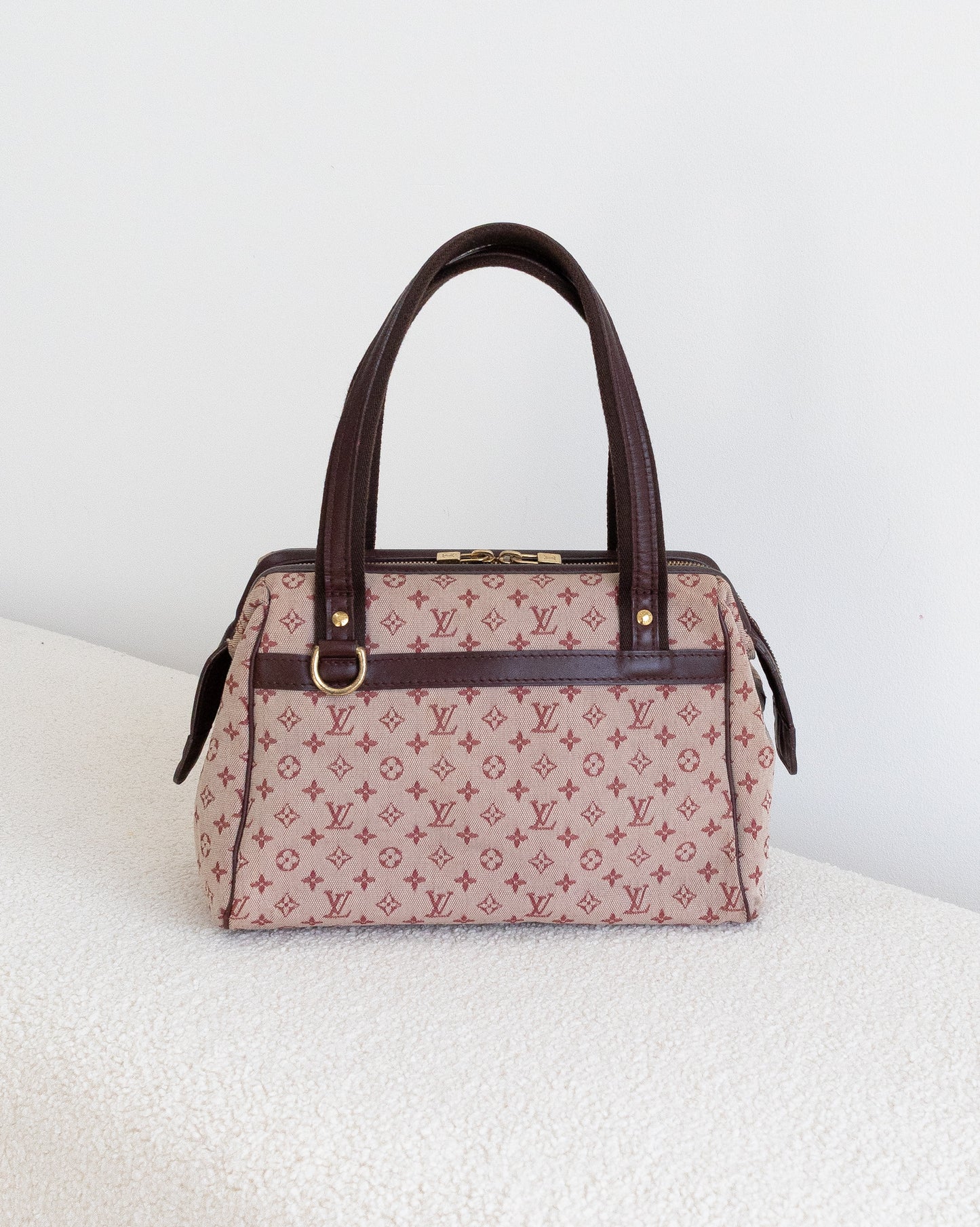 LOUIS VUITTON Josephine