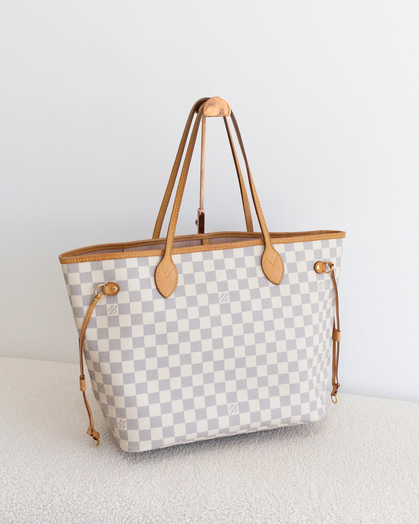 LOUIS VUITTON Neverfull MM