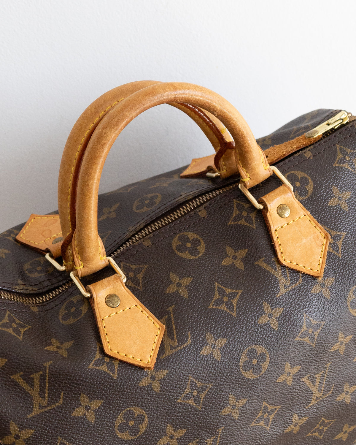 LOUIS VUITTON Speedy 30