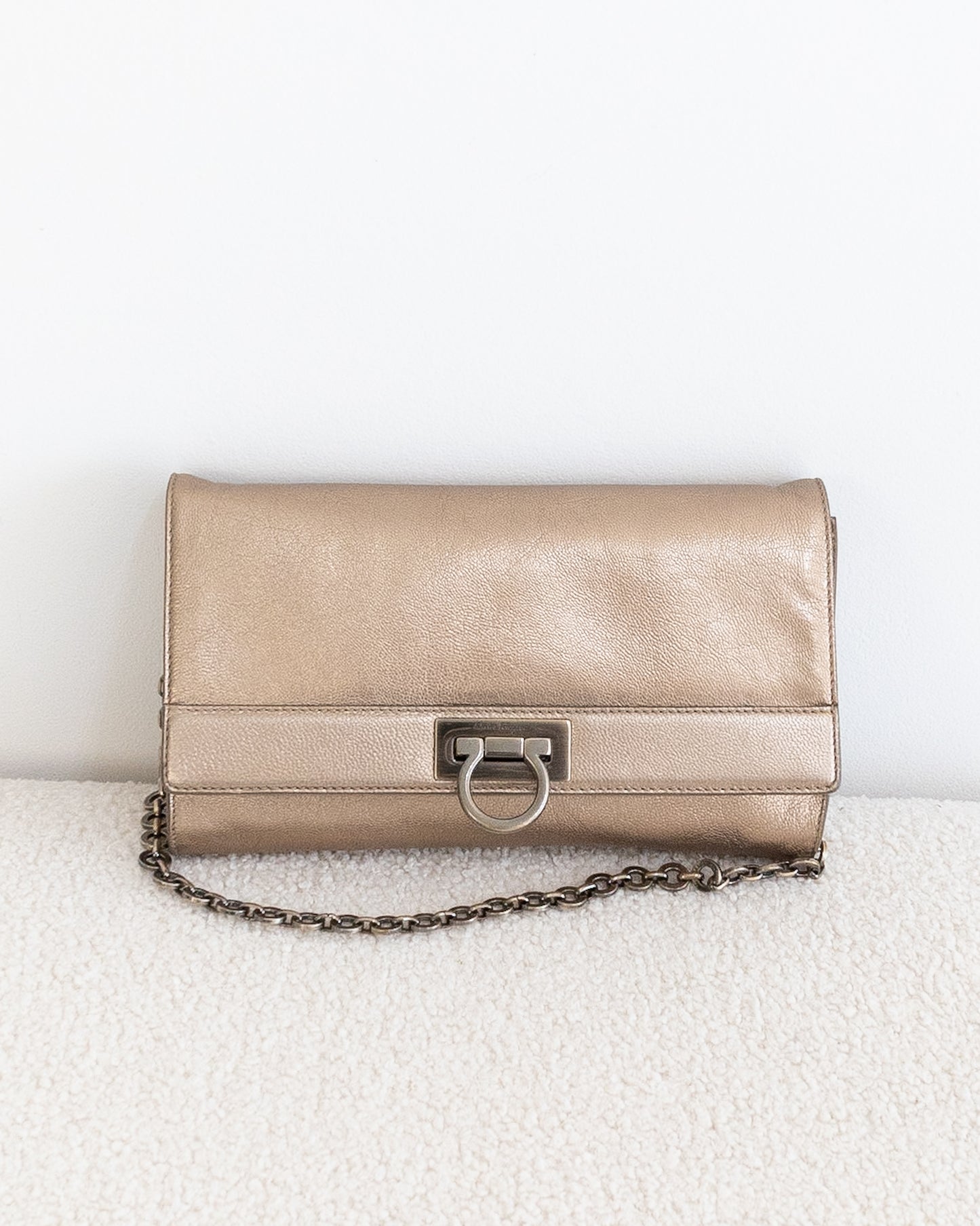 SALVATORE Ferragamo Gancini