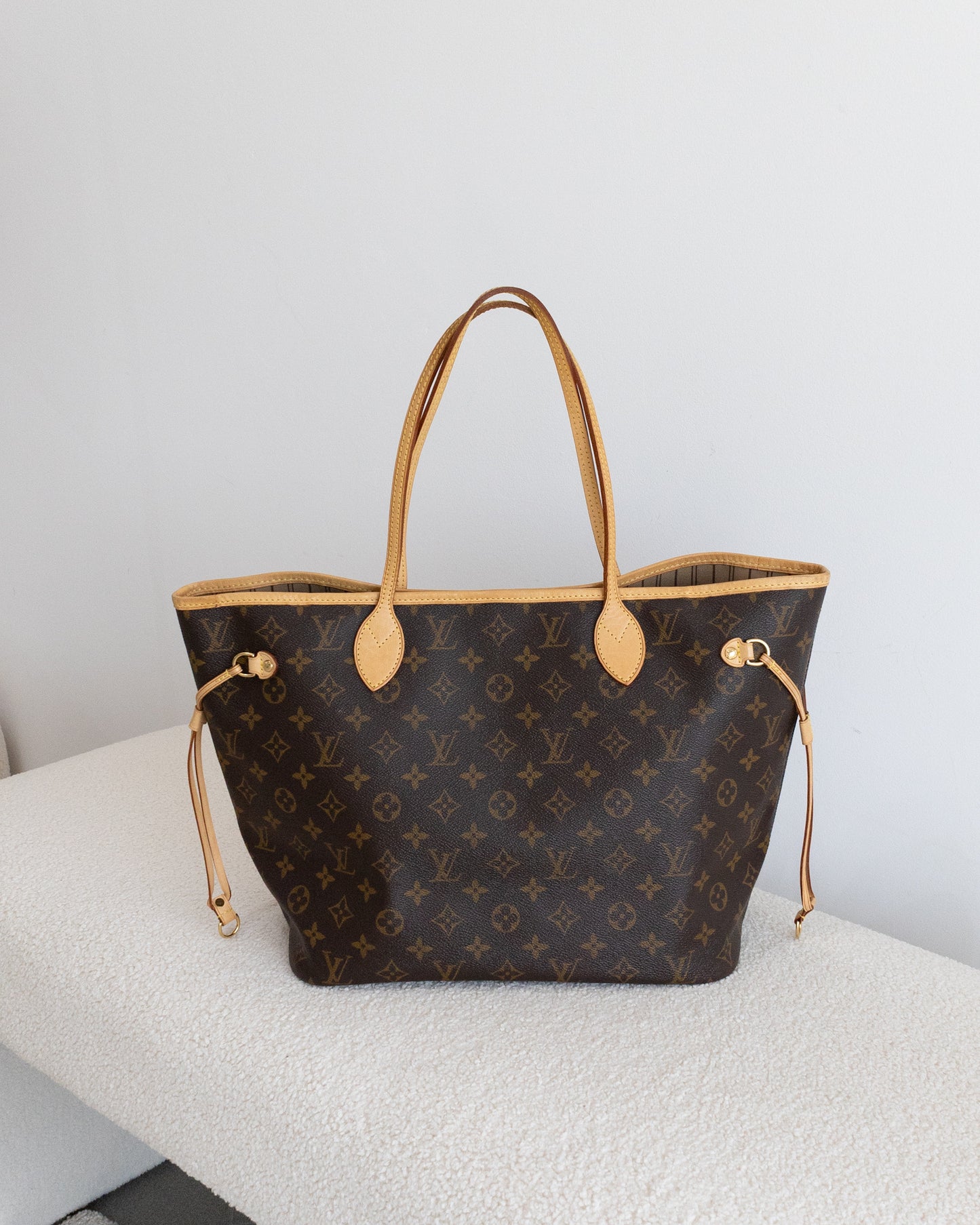 LOUIS VUITTON Neverfull MM