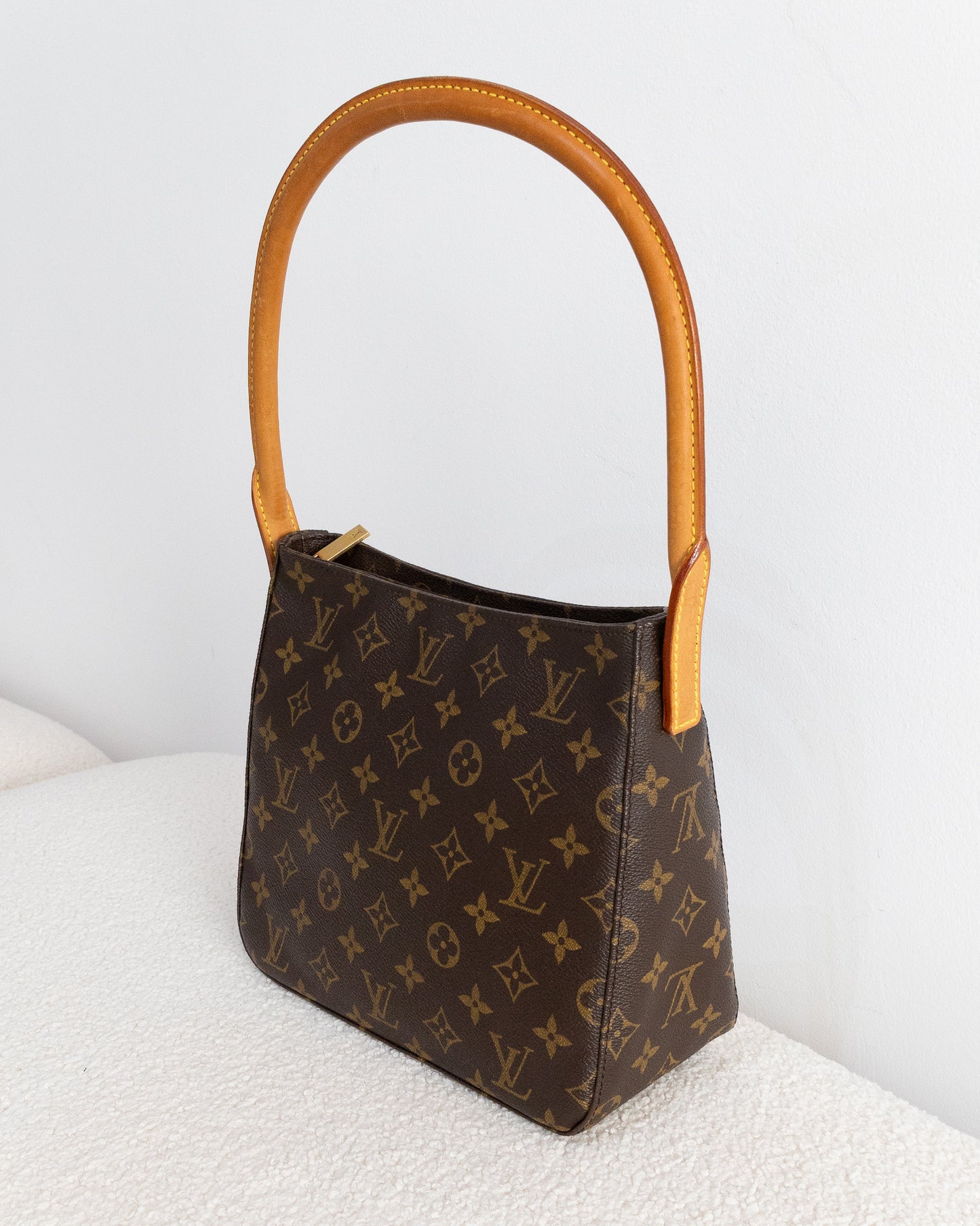 LOUIS VUITTON Looping