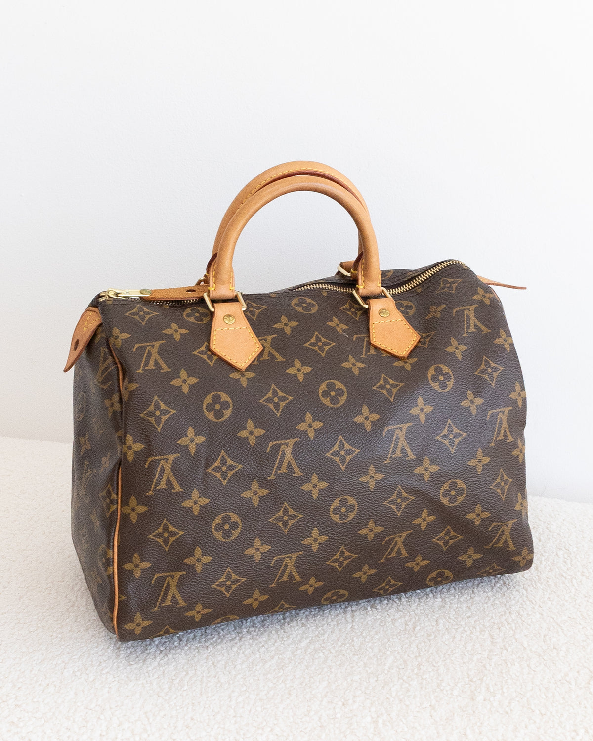 LOUIS VUITTON Speedy 30