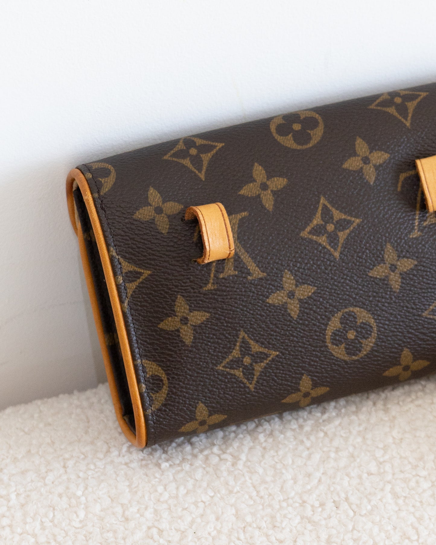 LOUIS VUITTON Florentine Belt Bag