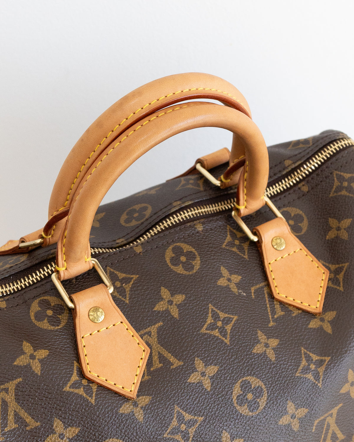 LOUIS VUITTON Speedy 30