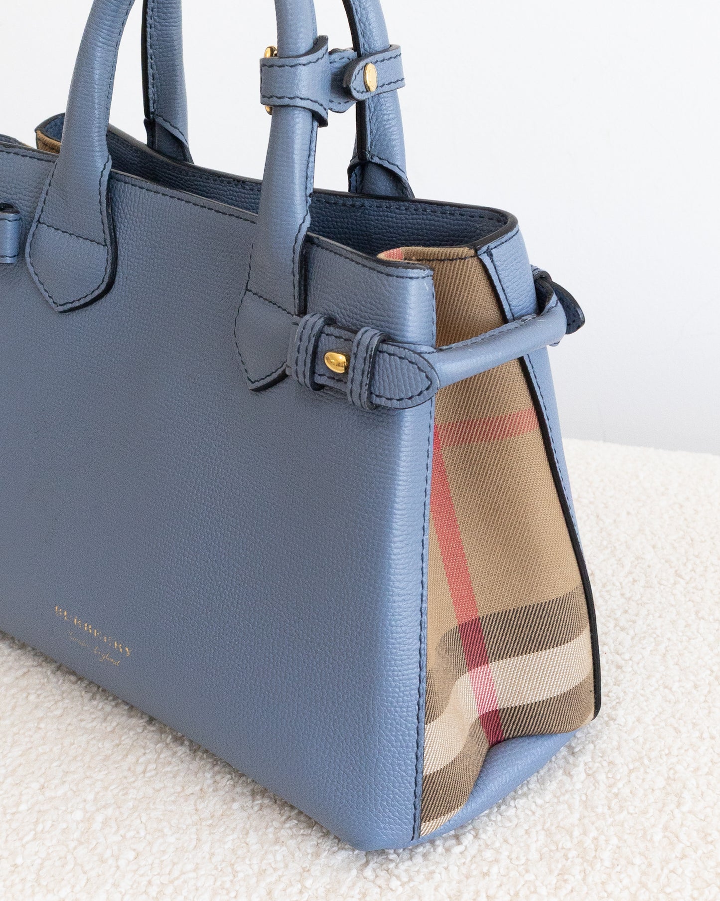 BURBERRY Banner Small