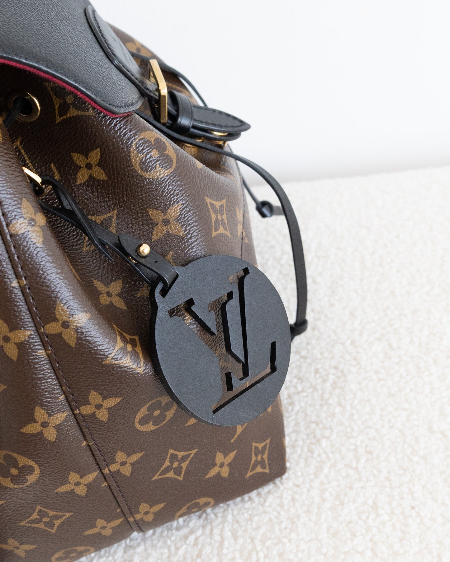 LOUIS VUITTON Montsouris PM