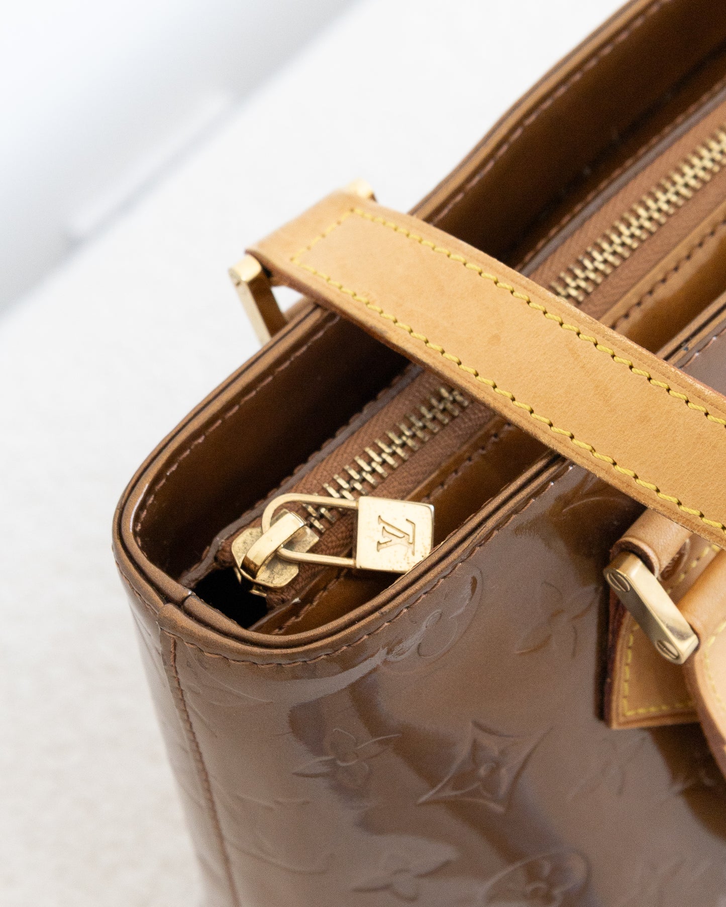 LOUIS VUITTON Houston