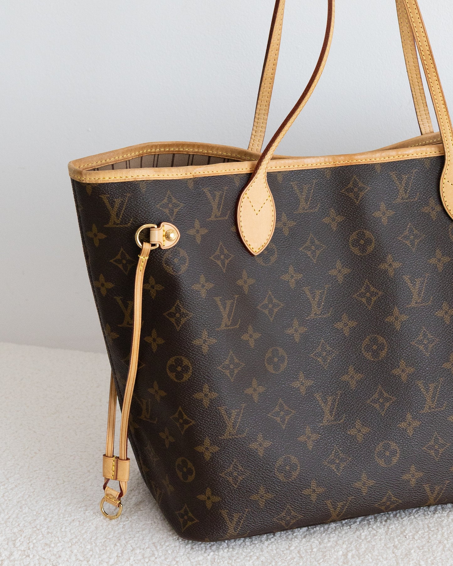 LOUIS VUITTON Neverfull MM