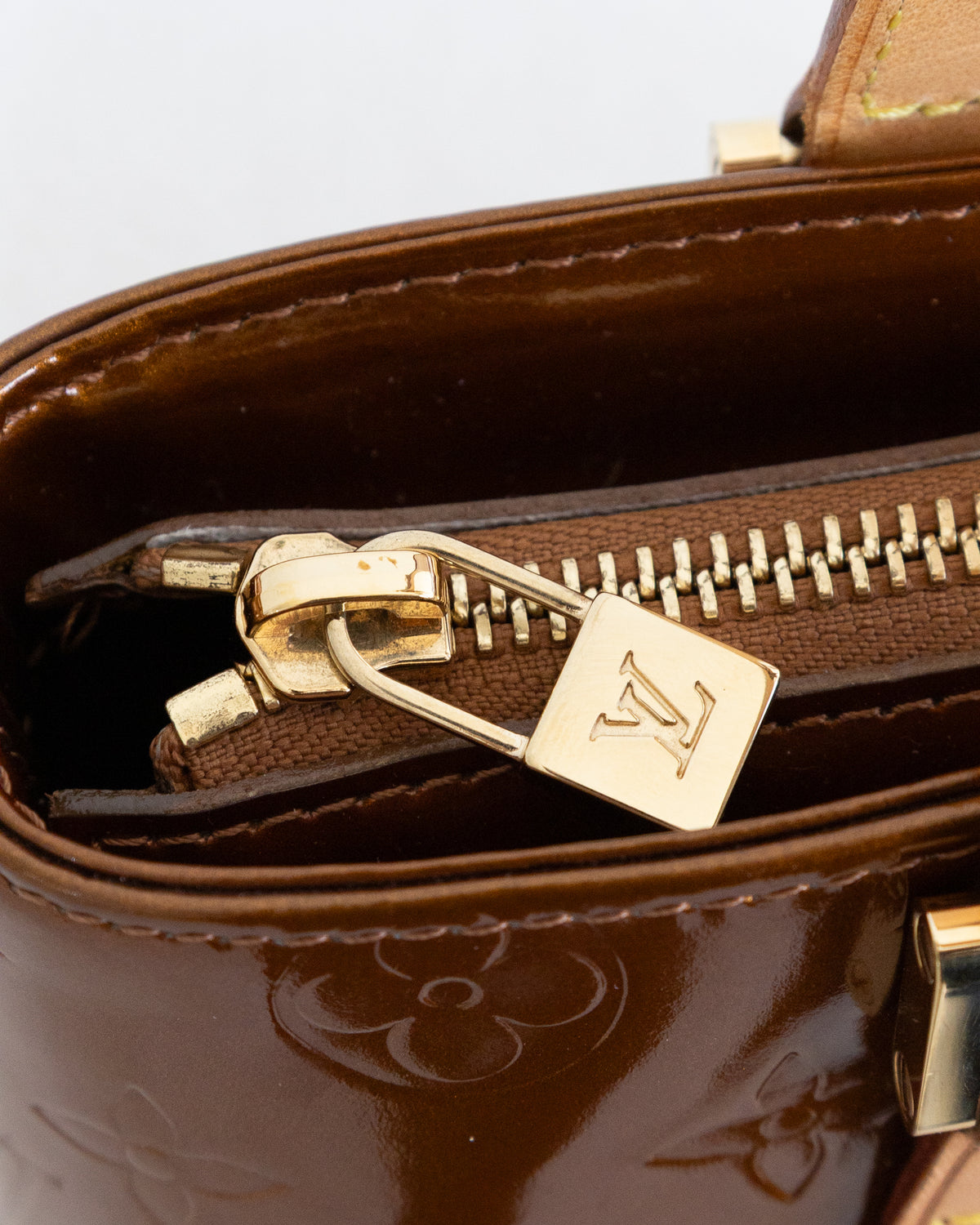 LOUIS VUITTON Houston