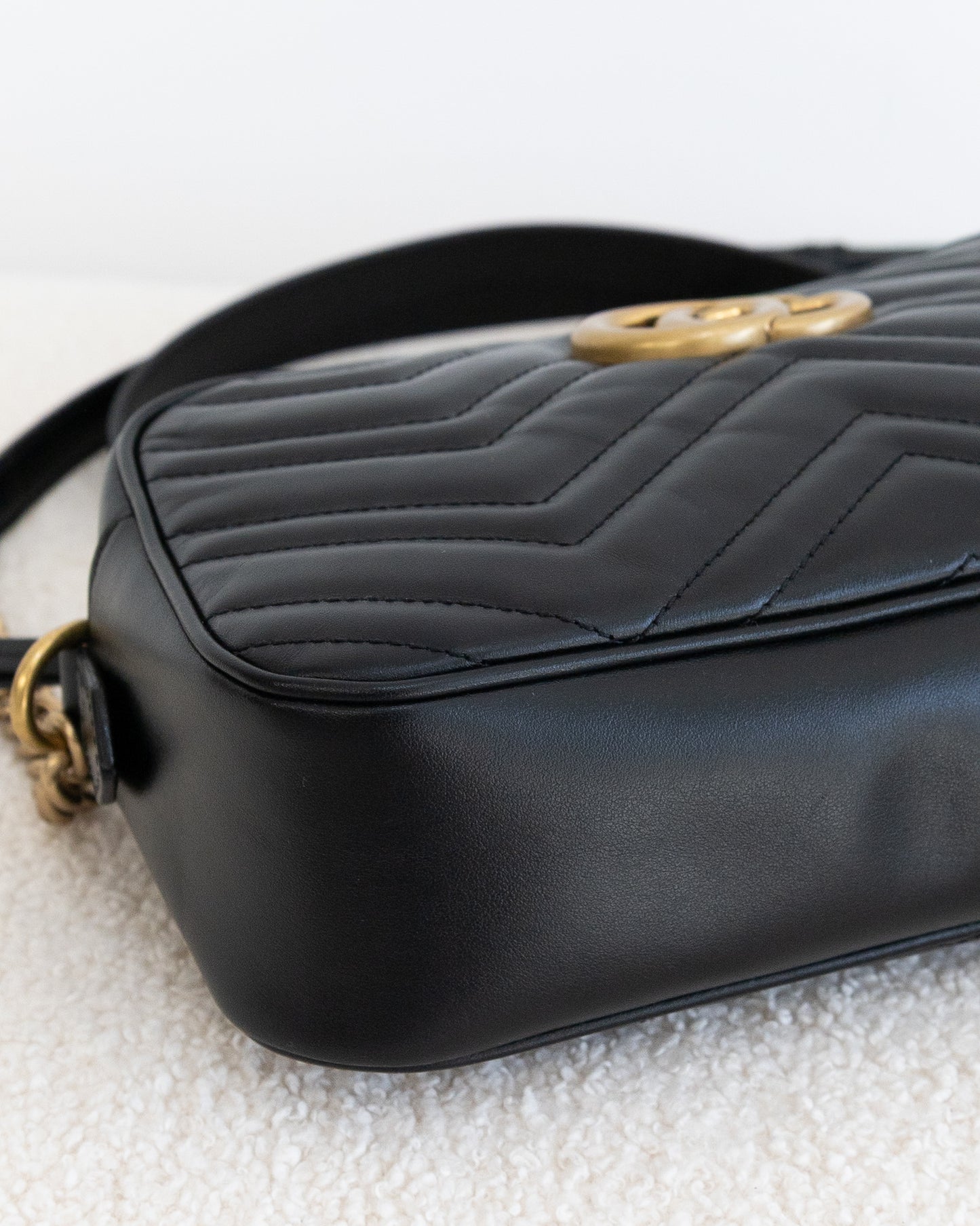 GUCCI Marmont Crossbody