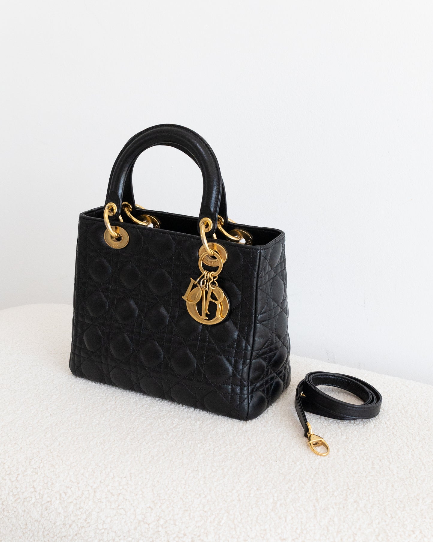 CHRISTIAN DIOR Lady Dior Medium
