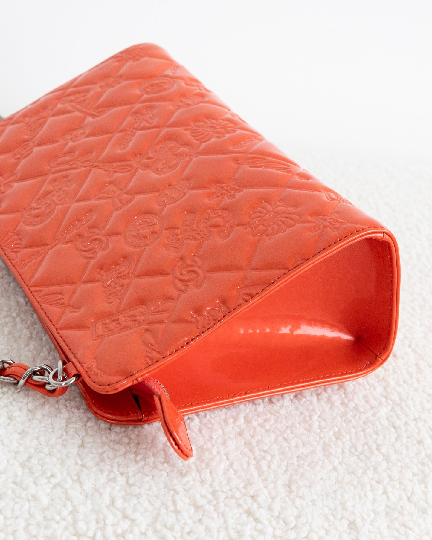 CHANEL Pochette Lucky Symbols