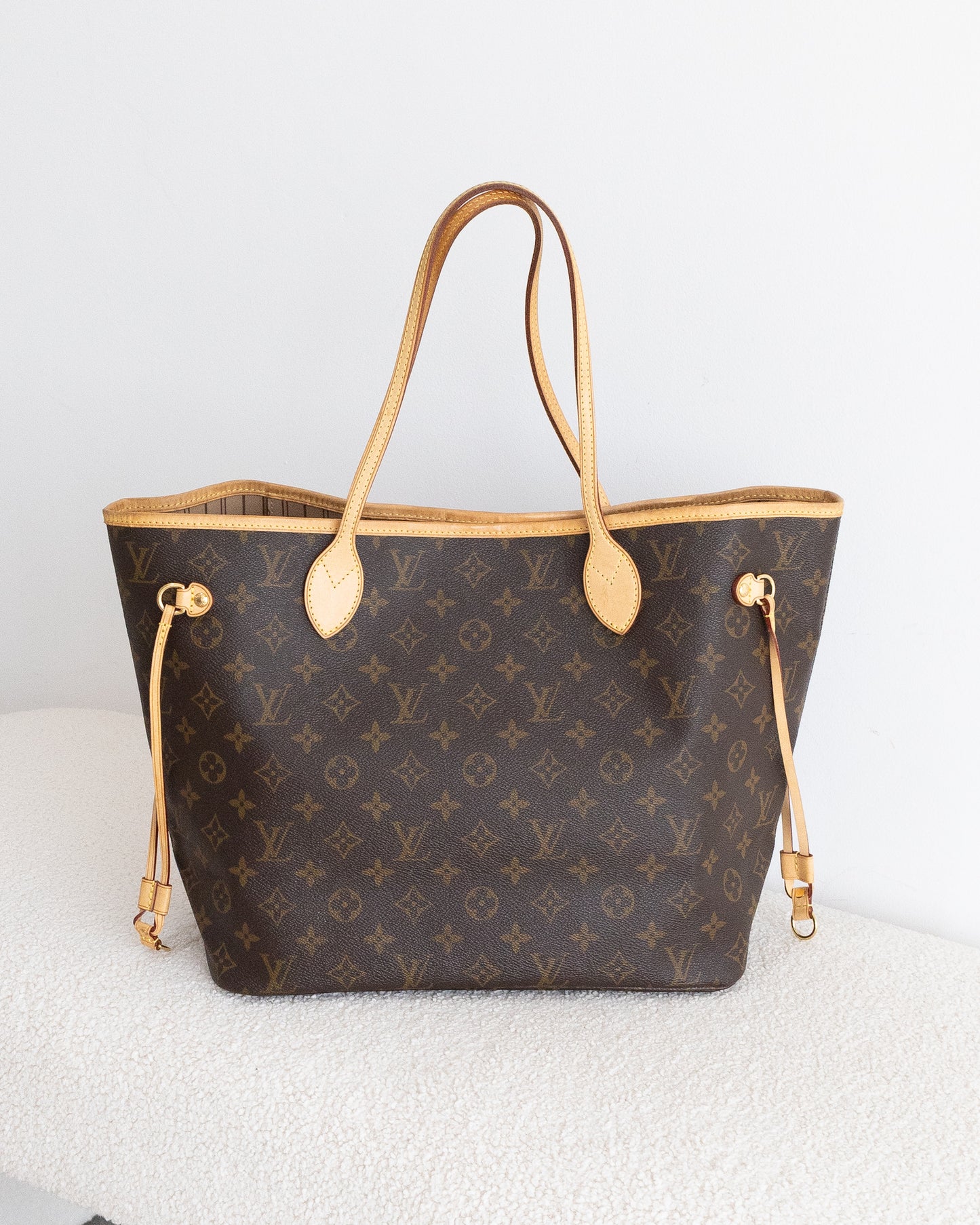 LOUIS VUITTON Neverfull MM