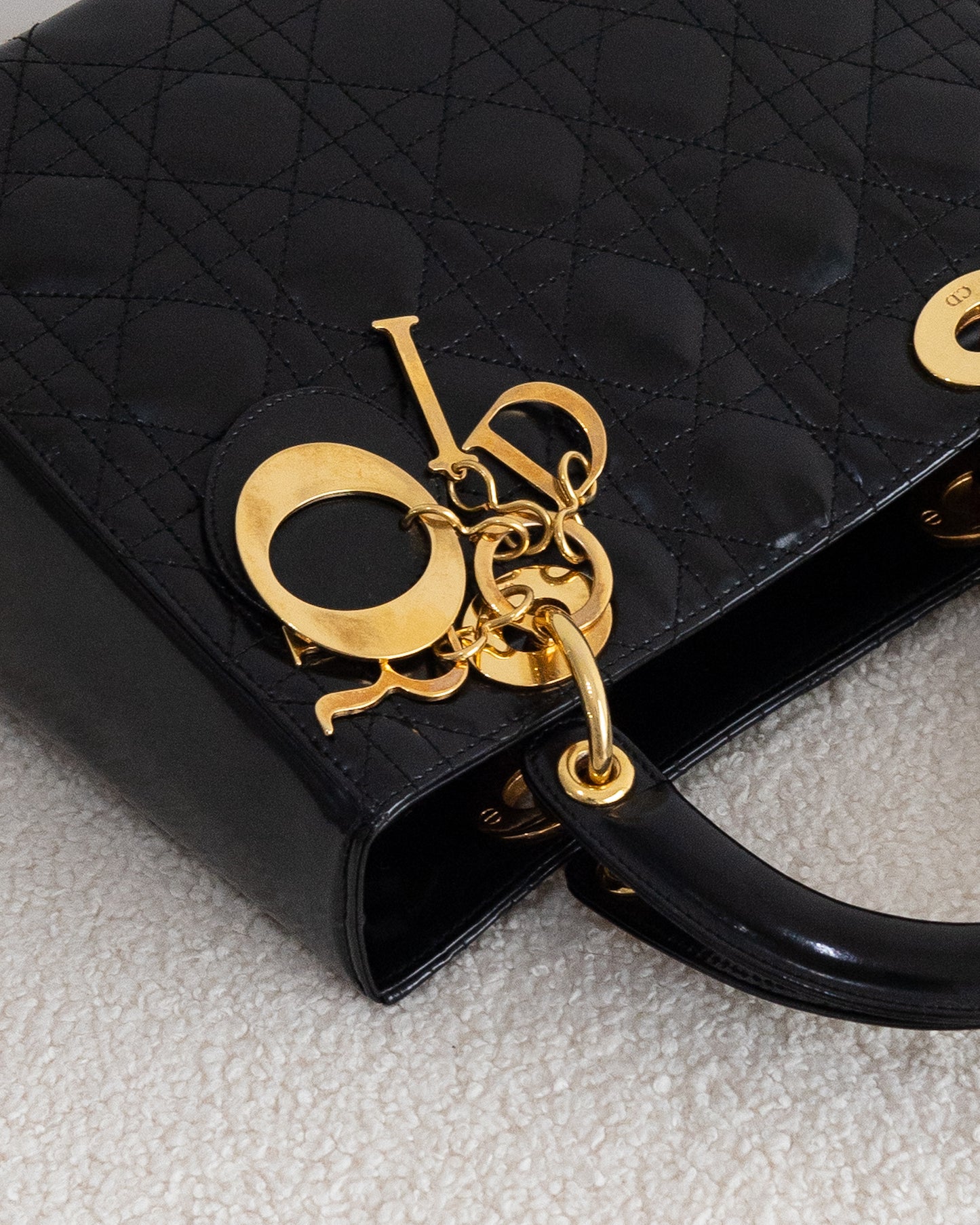 CHRISTIAN DIOR Medium Lady Dior