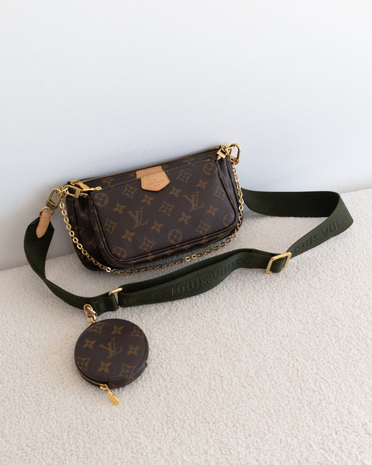 LOUIS VUITTON Multipochette Accessoires