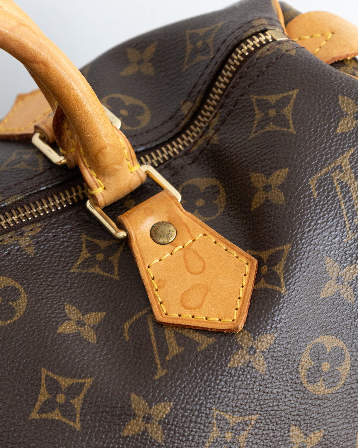 LOUIS VUITTON Speedy 30
