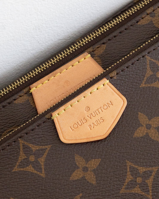 LOUIS VUITTON Multipochette Accessoires