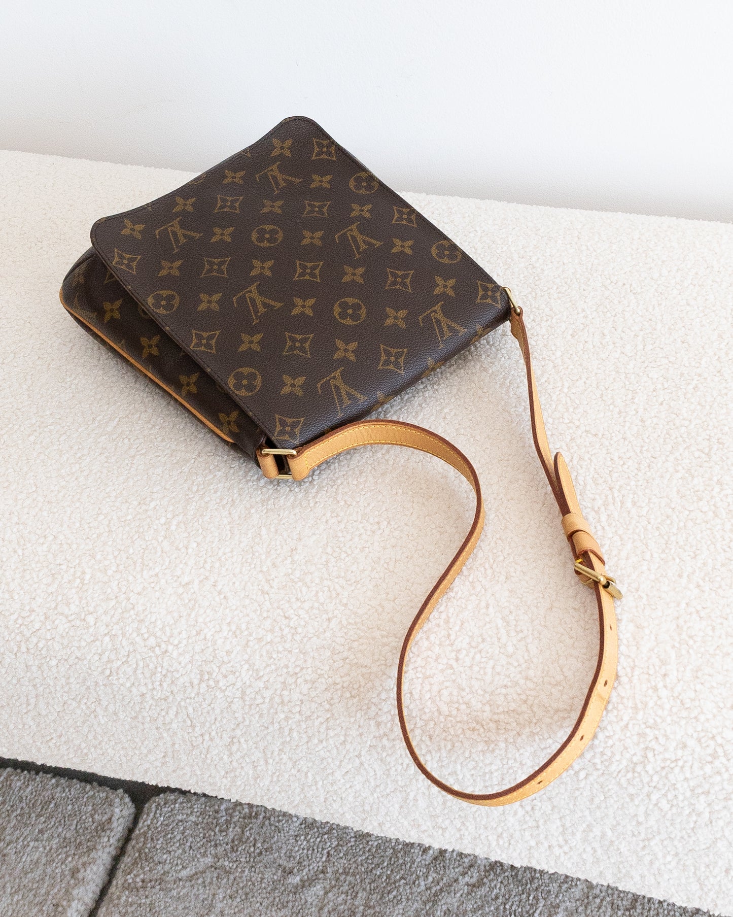 LOUIS VUITTON Musette Salsa PM