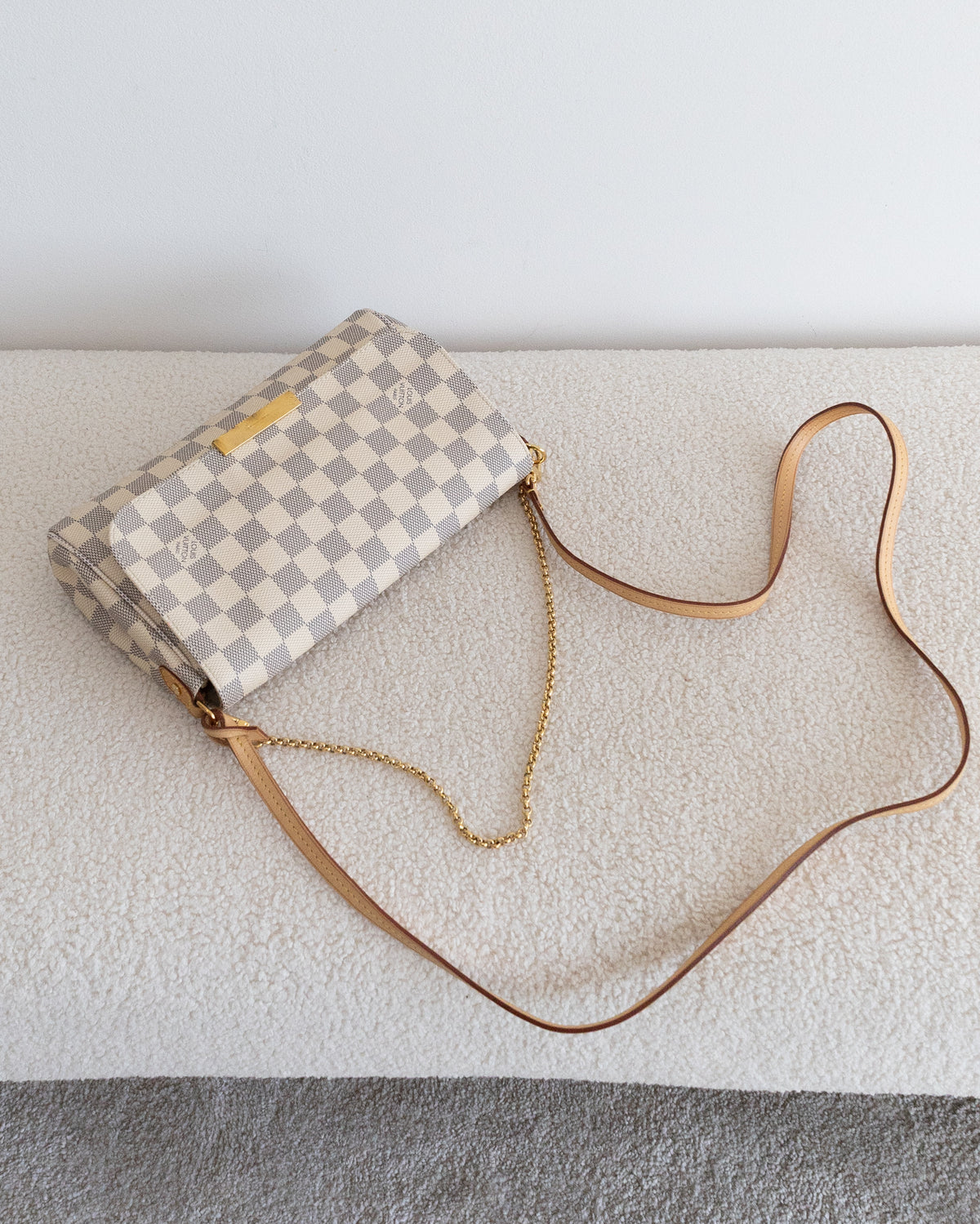 LOUIS VUITTON Favorite MM