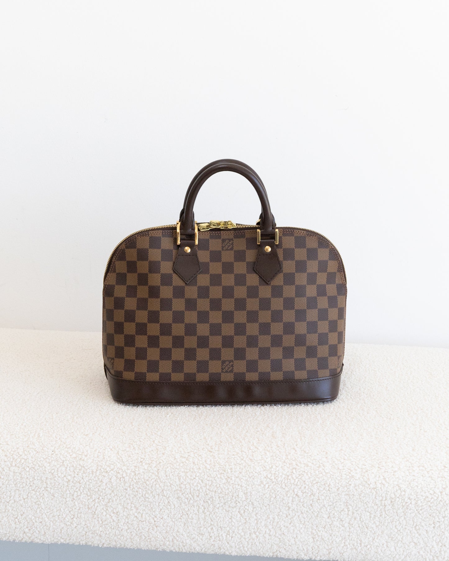 LOUIS VUITTON Alma PM