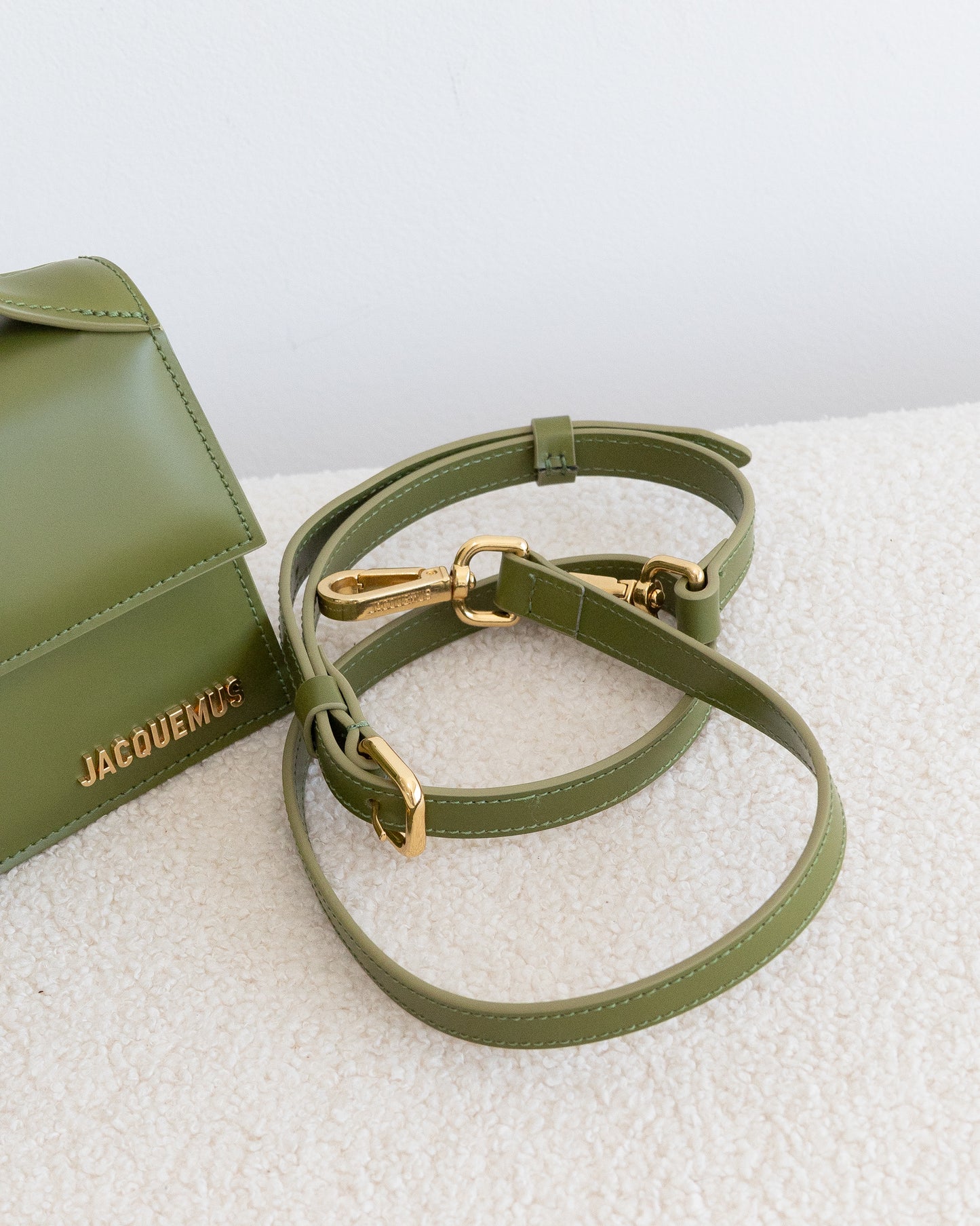 JACQUEMUS Le Bambino