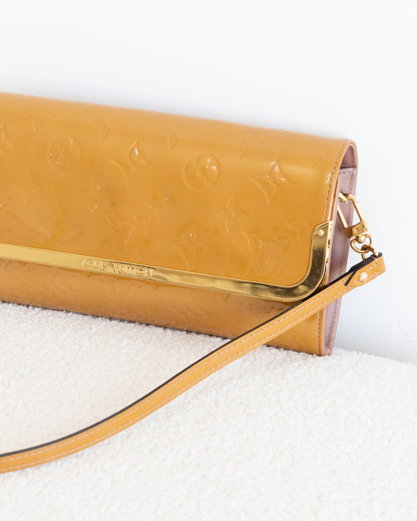 LOUIS VUITTON Rossmore MM