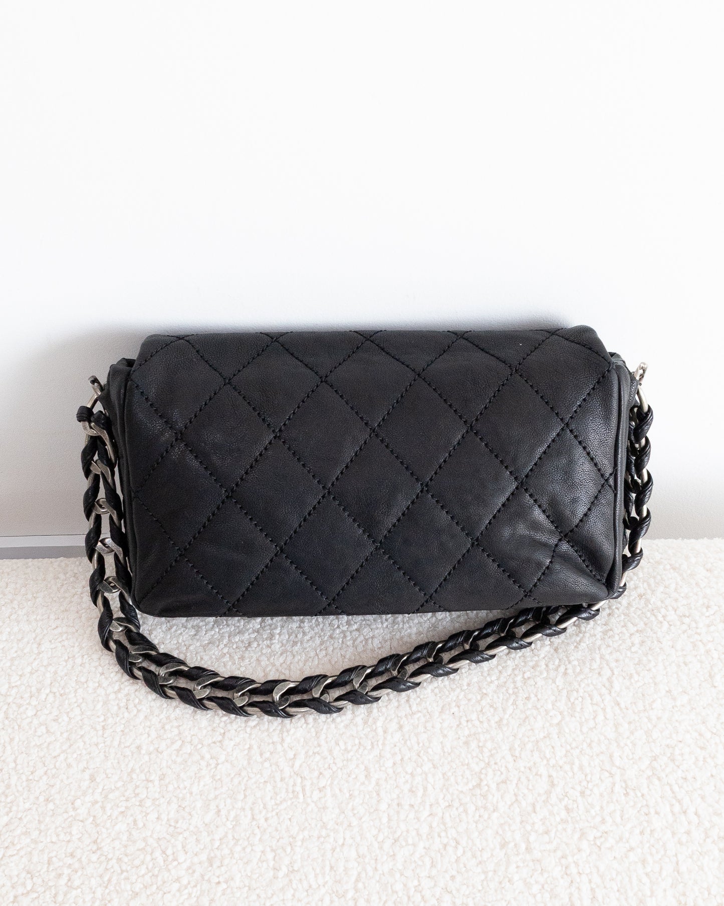 CHANEL Chain Flap Shoulder bag