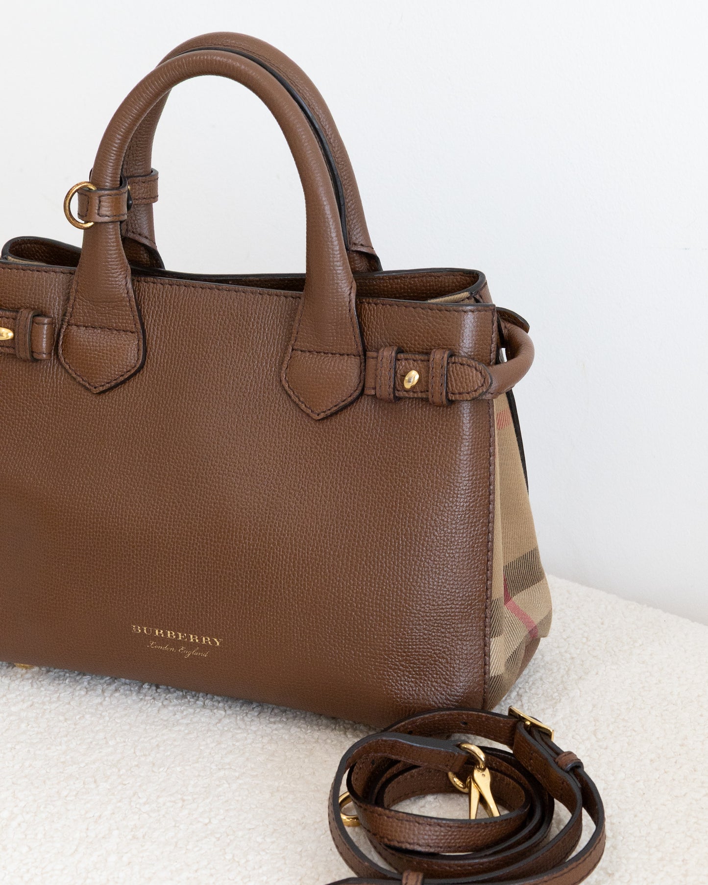 BURBERRY Small Banner