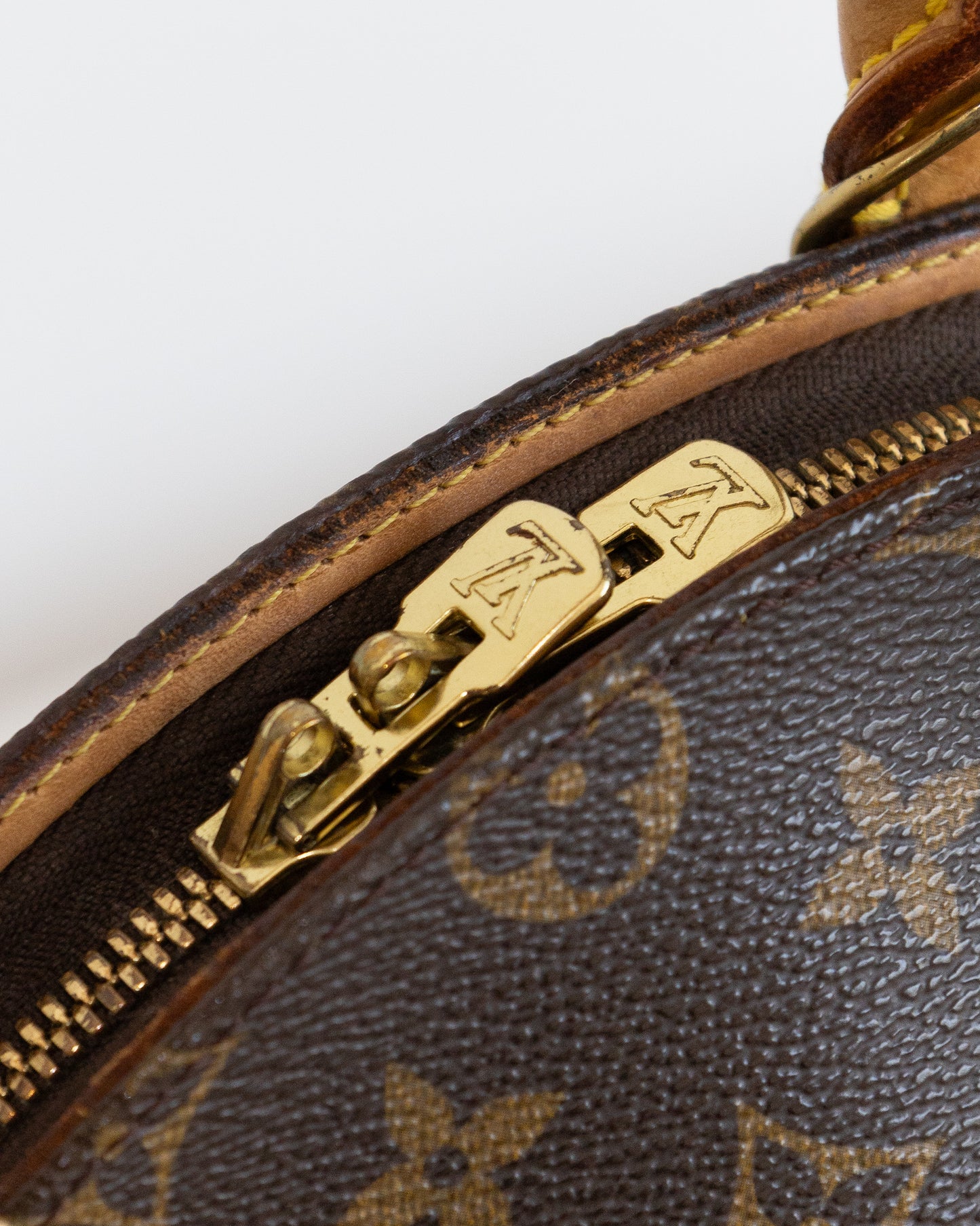 LOUIS VUITTON Ellipse PM