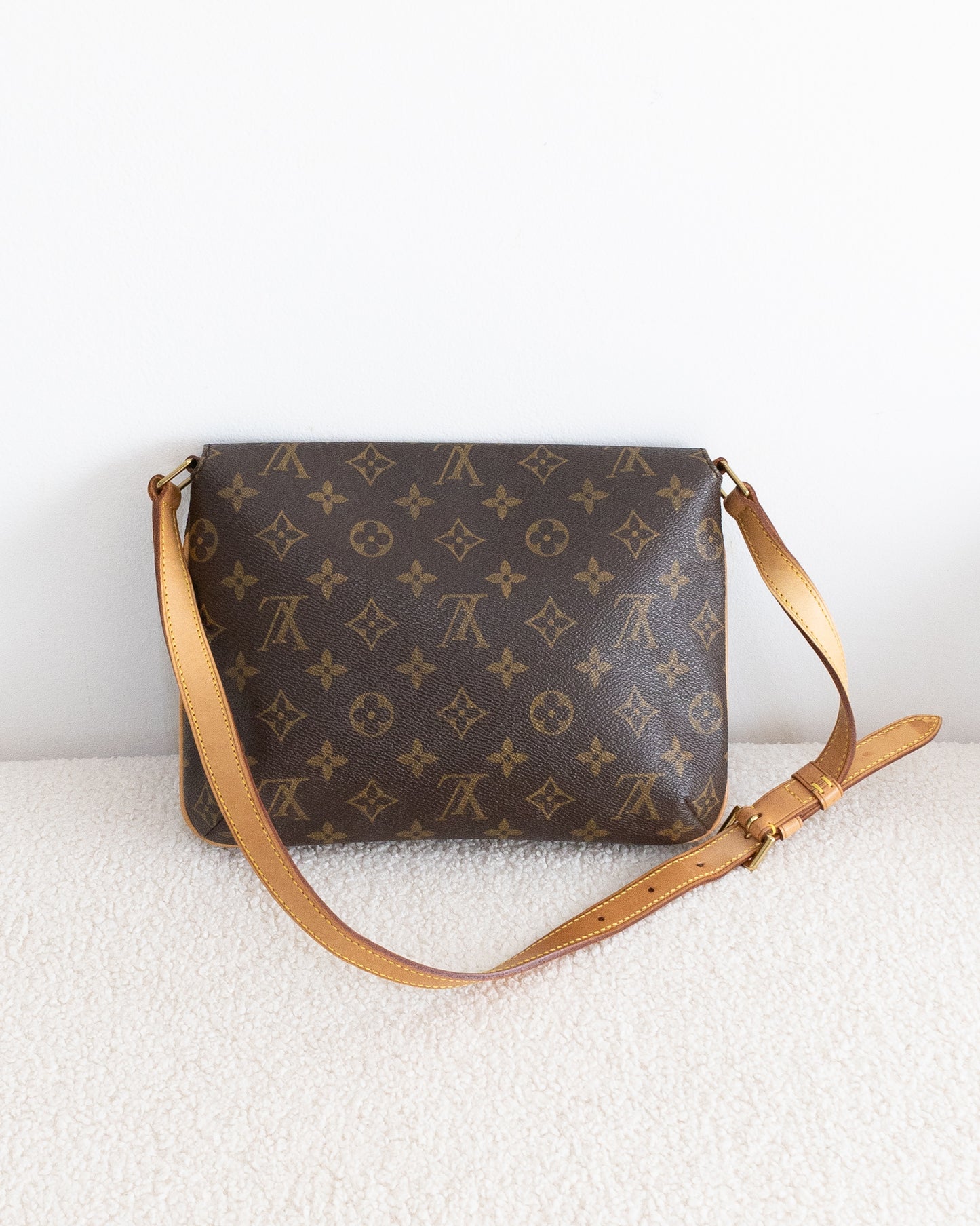 LOUIS VUITTON Musette Tango
