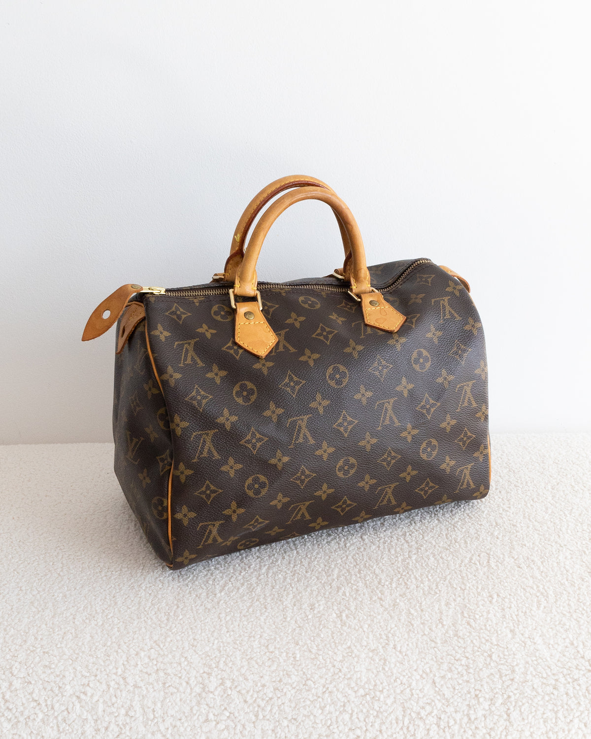 LOUIS VUITTON Speedy 30