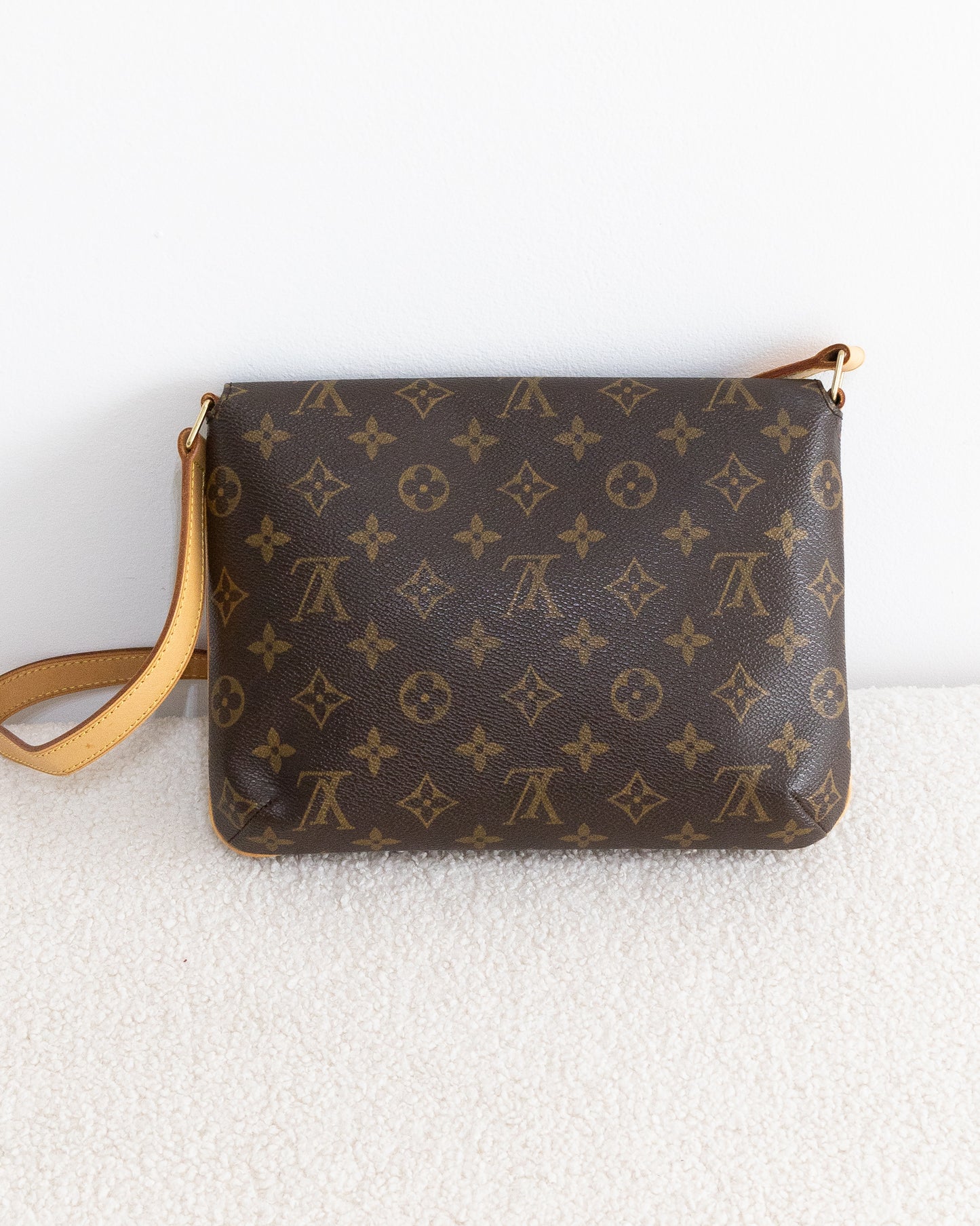LOUIS VUITTON Musette Tango
