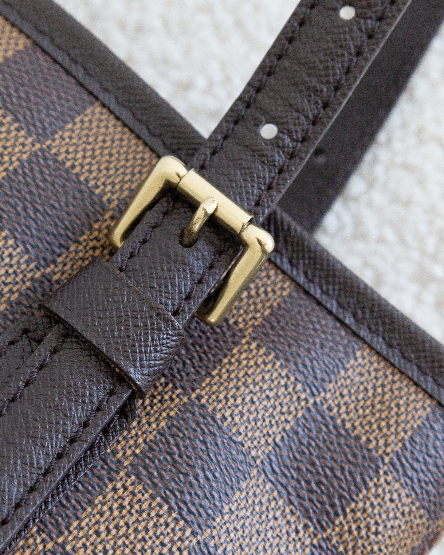 LOUIS VUITTON Marais Bucket