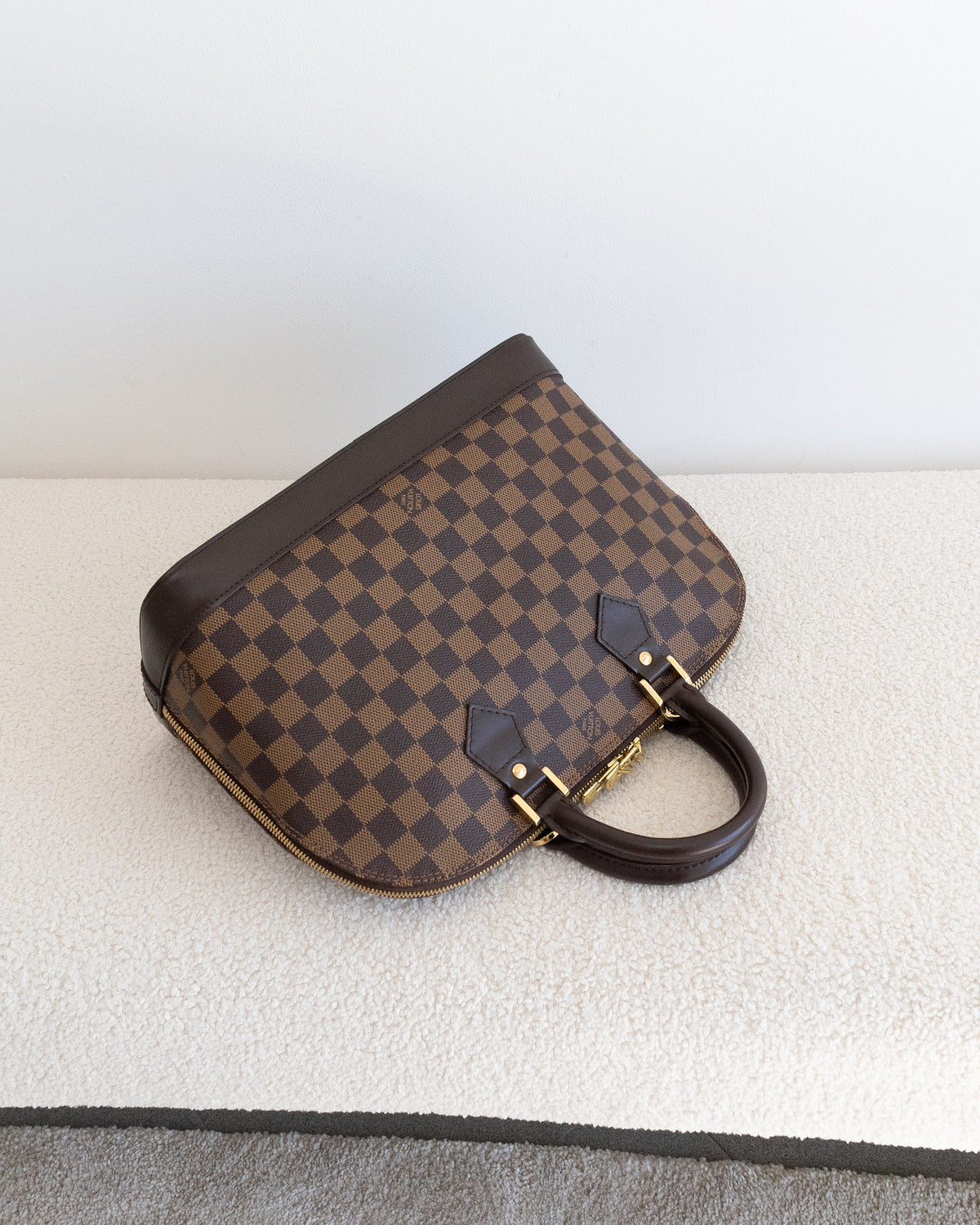 LOUIS VUITTON Alma PM