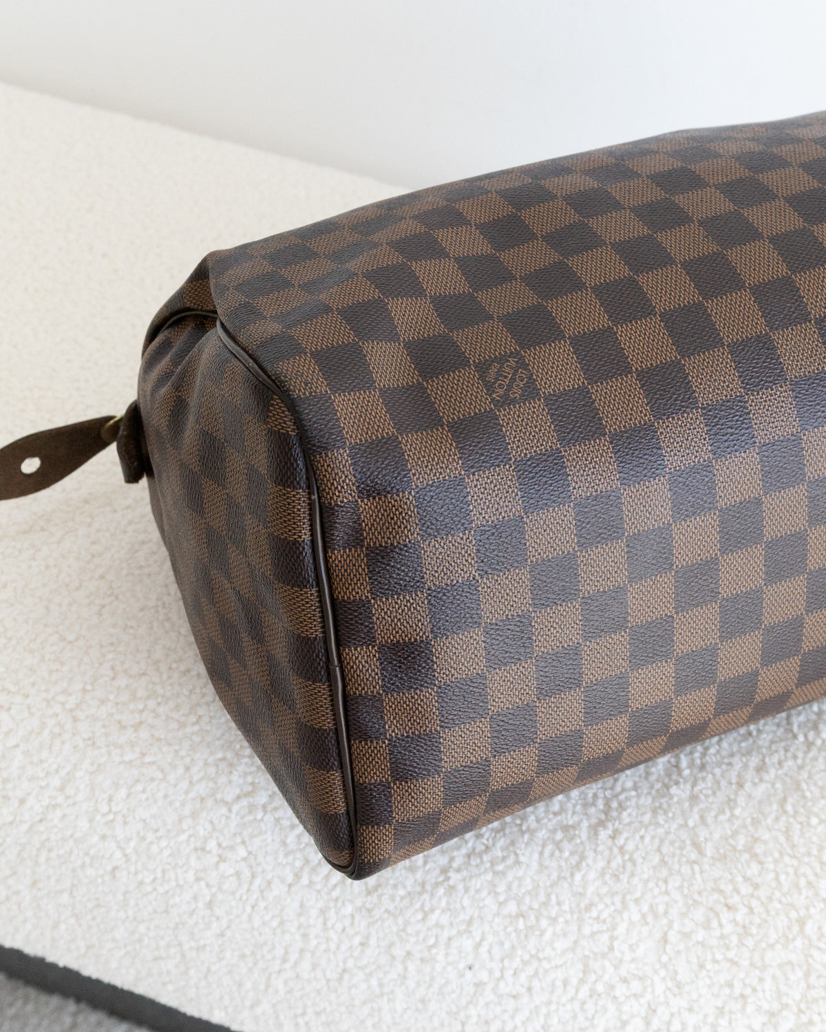 LOUIS VUITTON Speedy 30