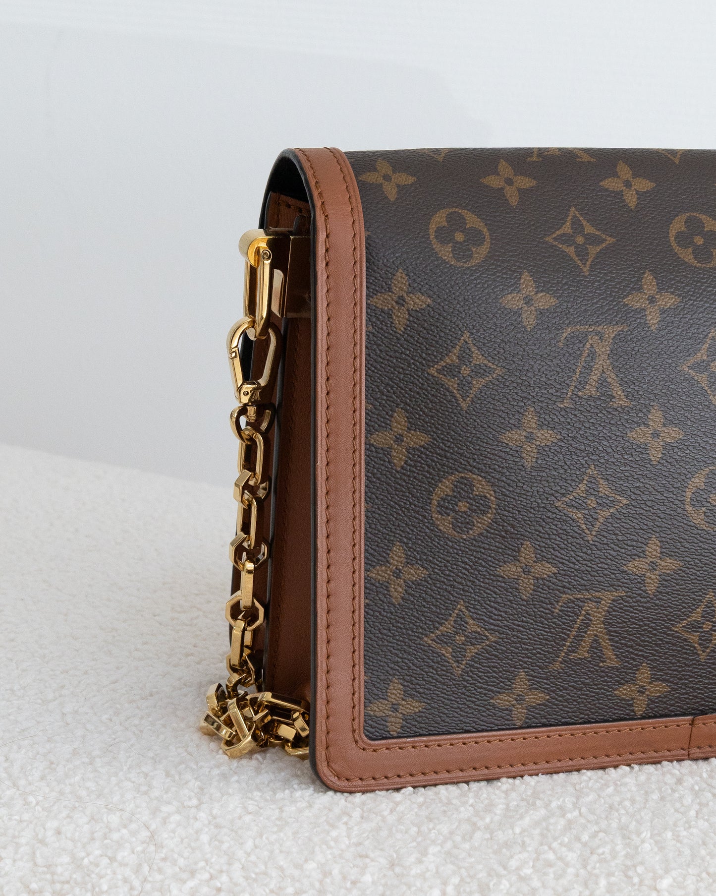 LOUIS VUITTON Dauphine MM