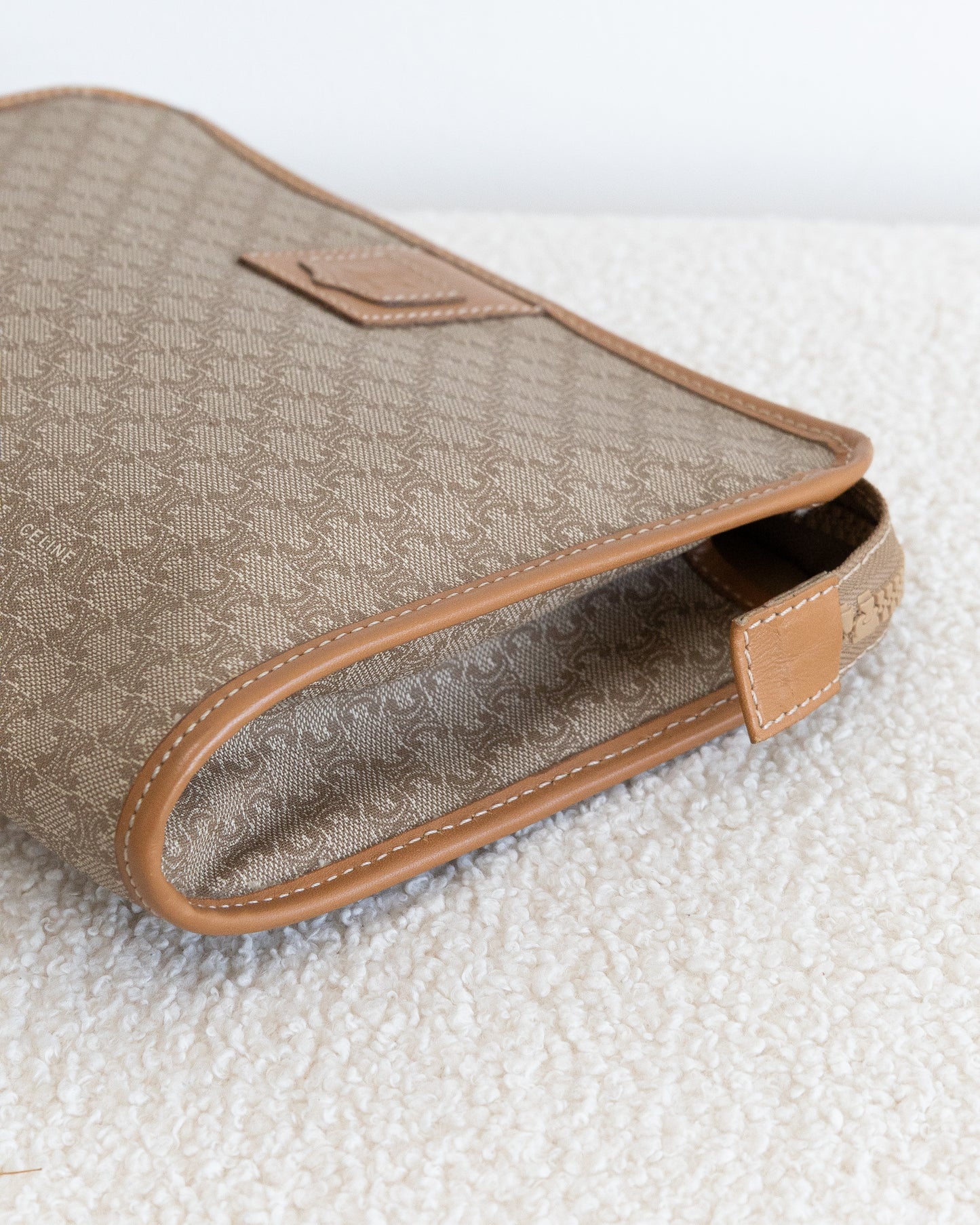CÉLINE Macadam Pouch