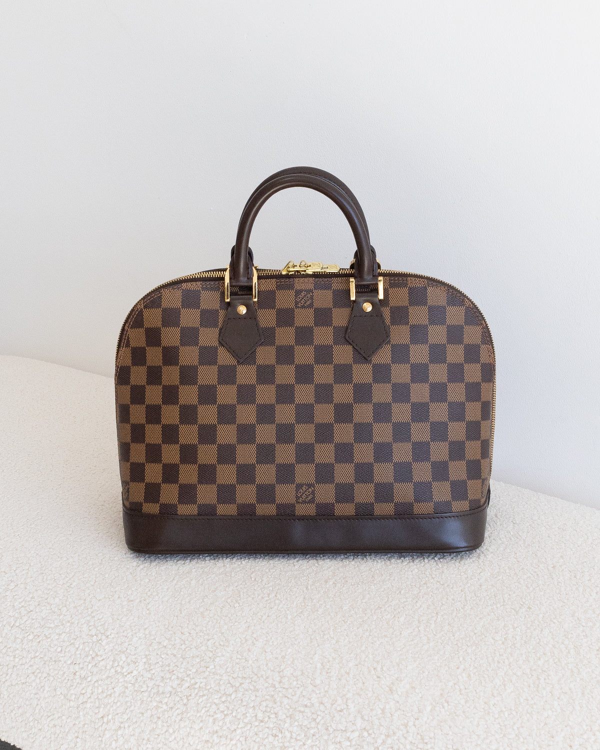 LOUIS VUITTON Alma PM