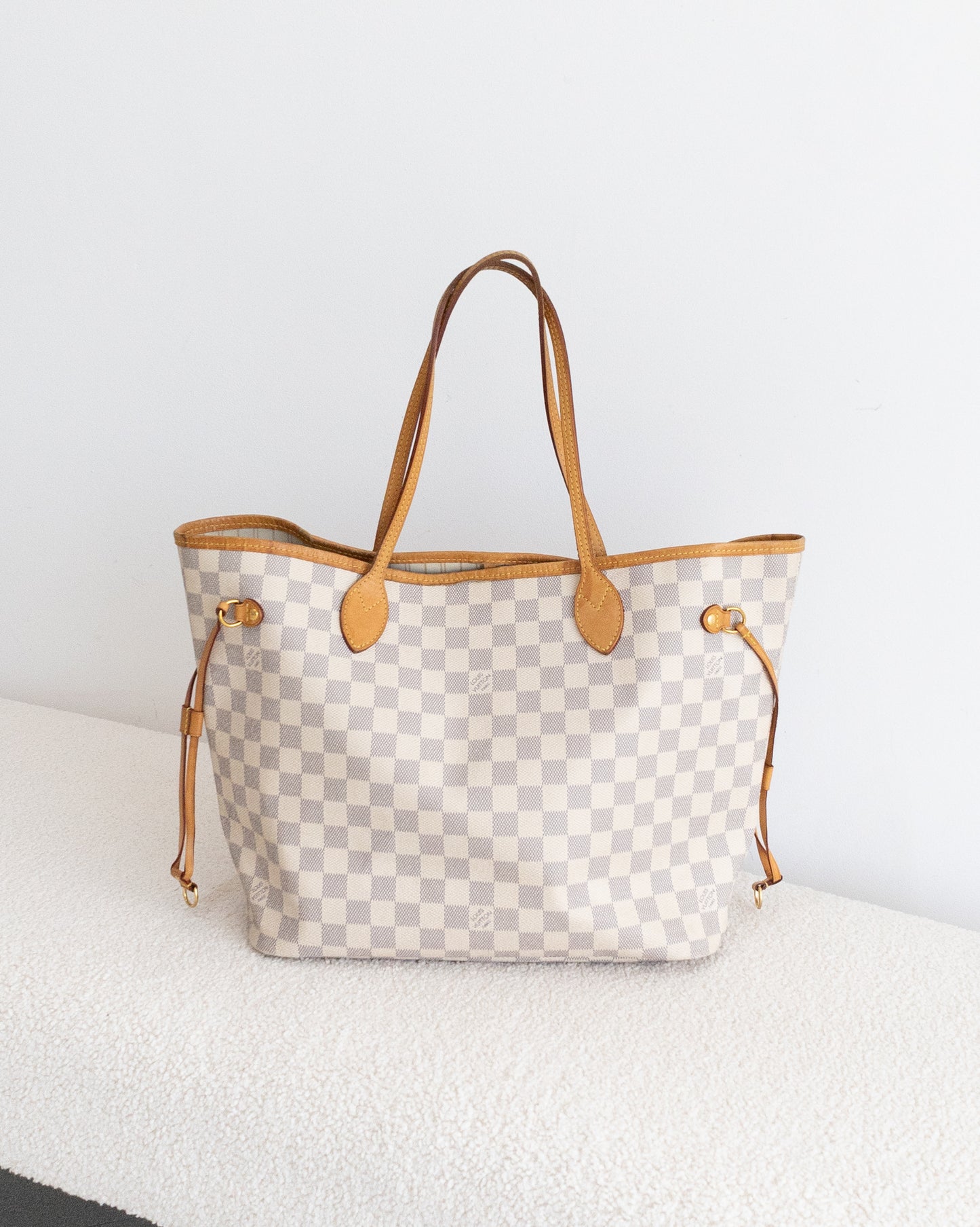 LOUIS VUITTON Neverfull MM